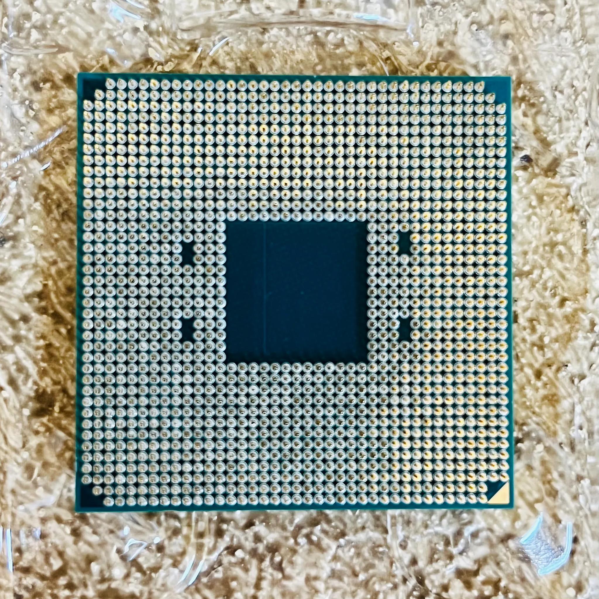 AMD Ryzen 5 3600 6-Core, 12-Thread CPU with Wraith Stealth Cooler