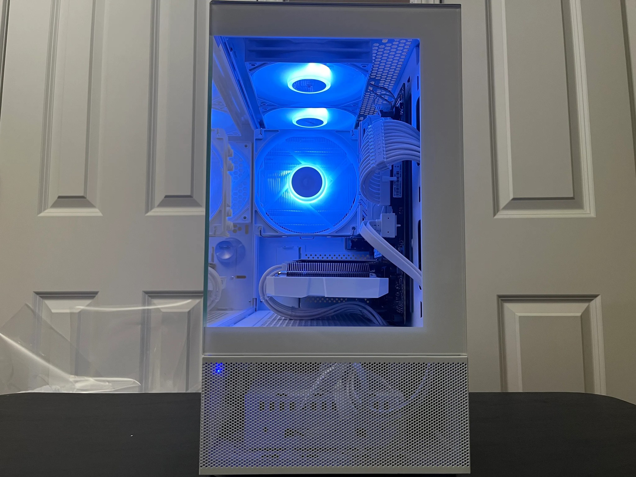 WHITE ARGB PC|RX 6600|RYZEN 5 5500|16GB RAM|500GB NVME