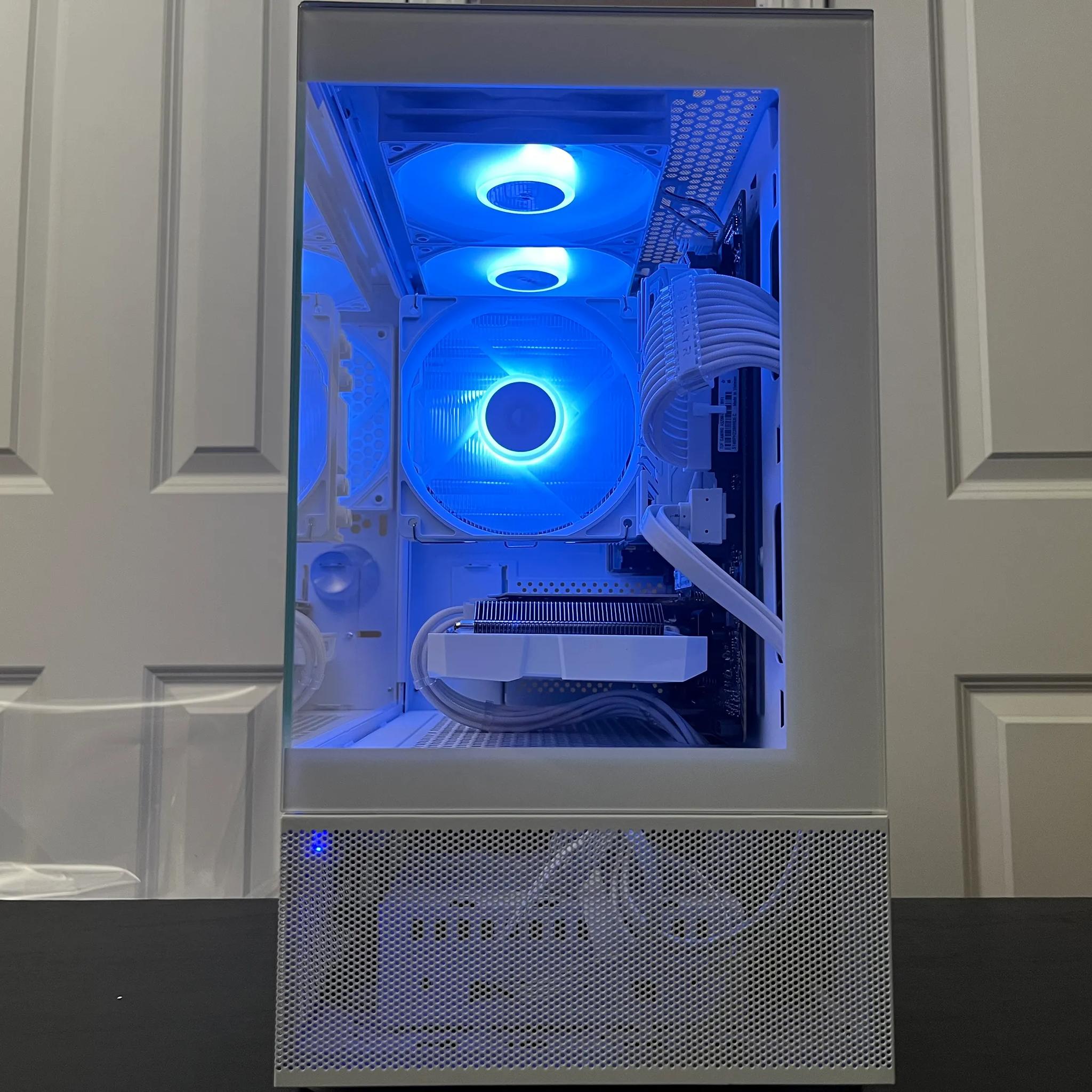 WHITE ARGB PC|RX 6600|RYZEN 5 5500|16GB RAM|500GB NVME
