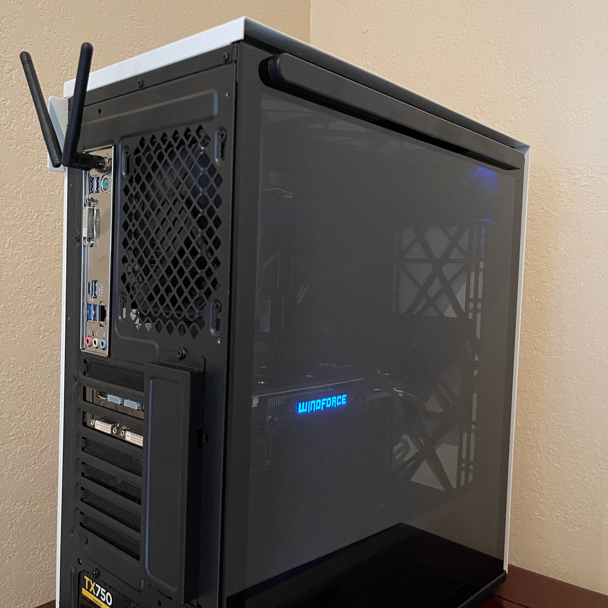 970 4GB + I5-8400