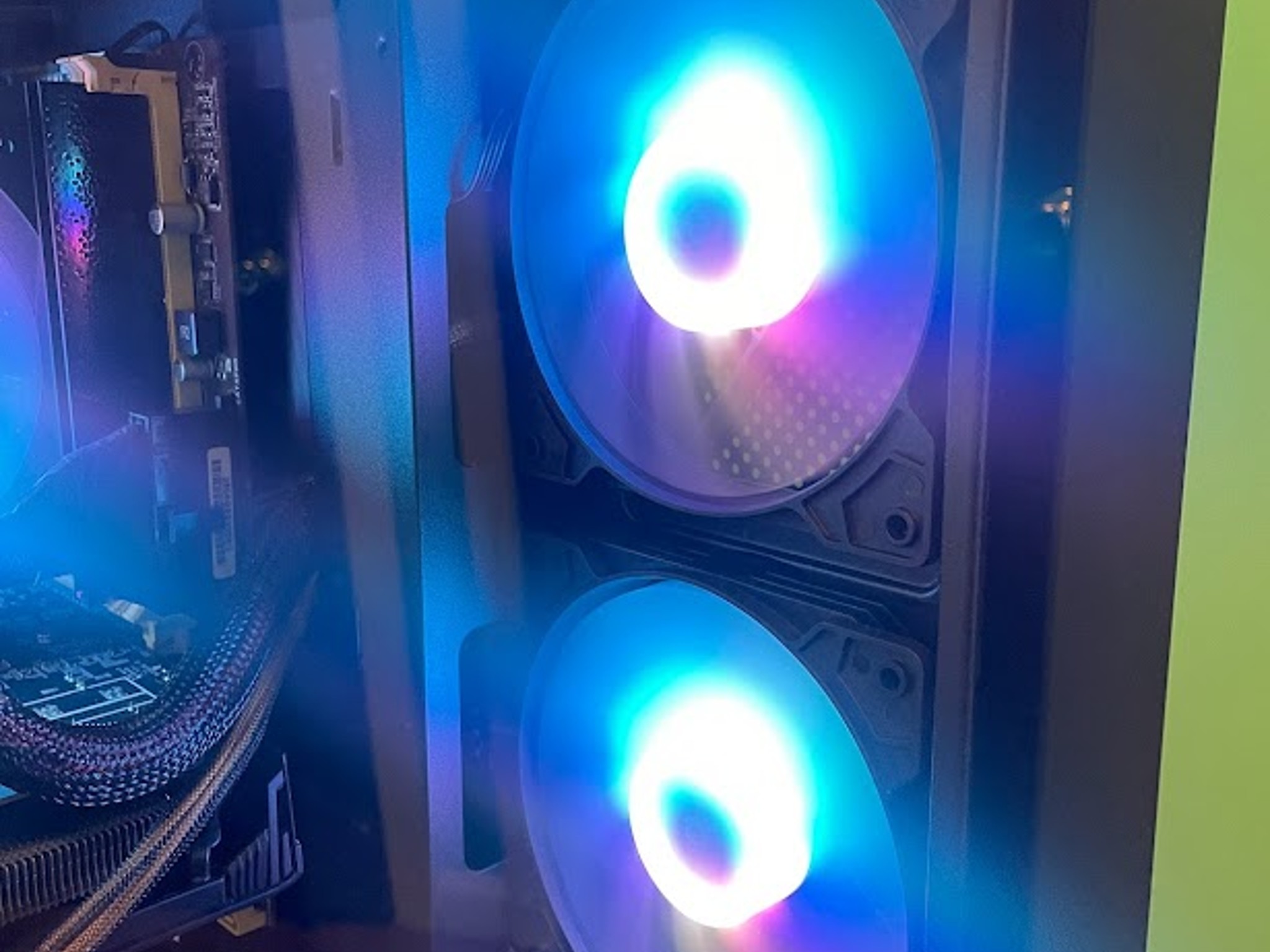 GLASSY Black Gaming PC| Intel i5 / Amd RX470 / 8GB / 500GB SSD Win 10 Pro WiFi