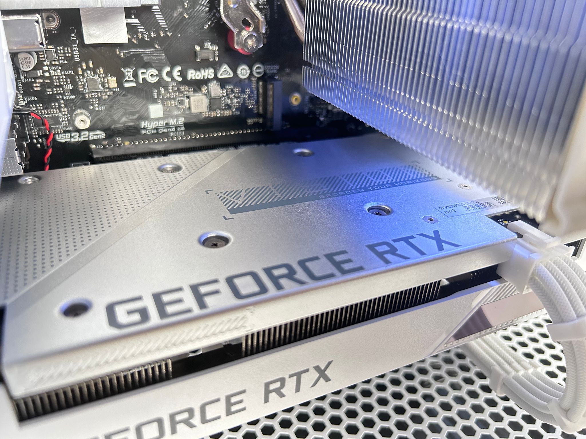 ⚪️⚪️⚪️ | Gigabyte RTX 3060 | Ryzen 5 5600G | 16GB Gloway 3200Mhz 