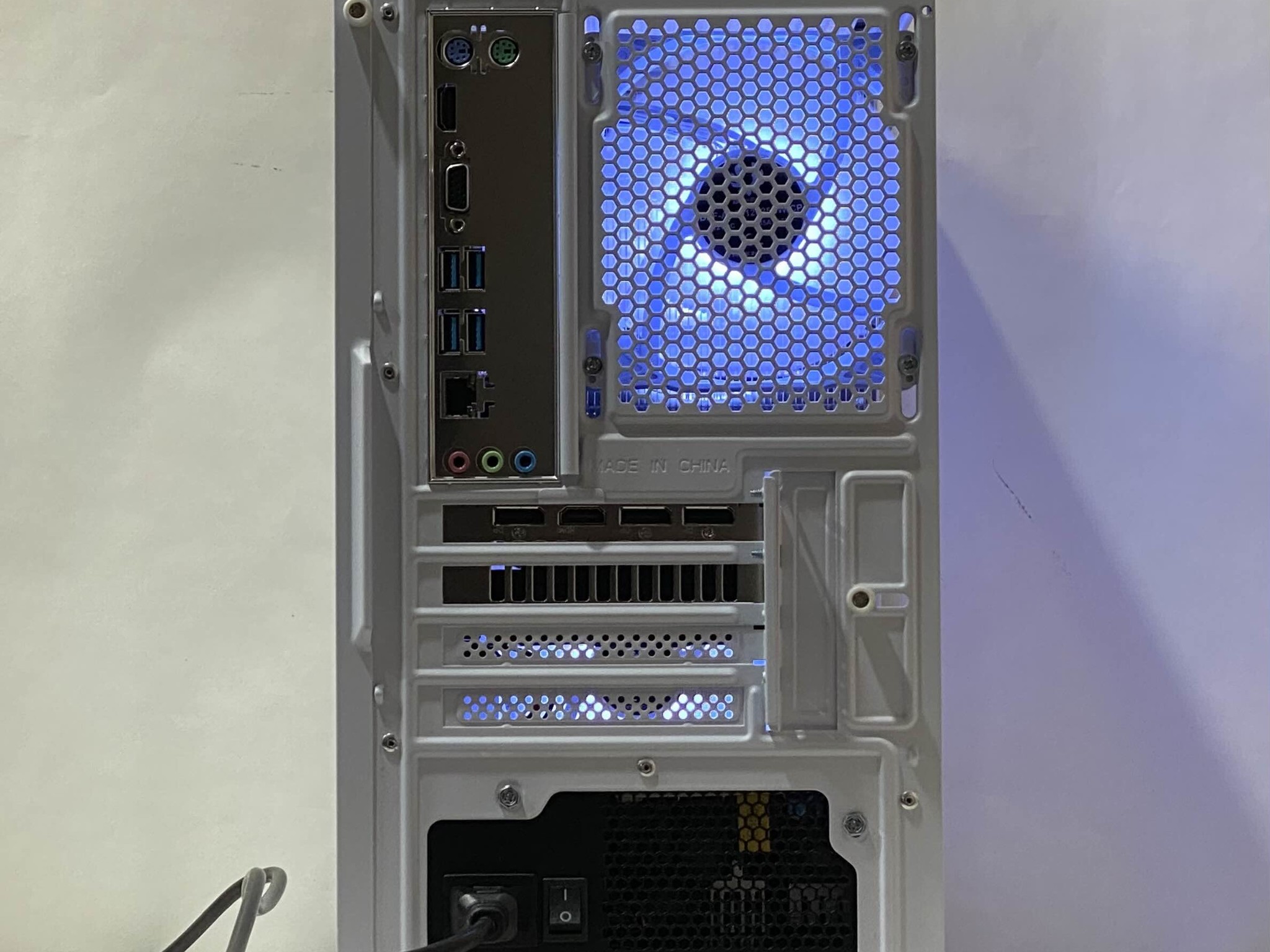 Value Gaming PC - RX 5700 XT, Ryzen 5 2600, 16GB DDR4, 512GB NVMe SSD, WiFi