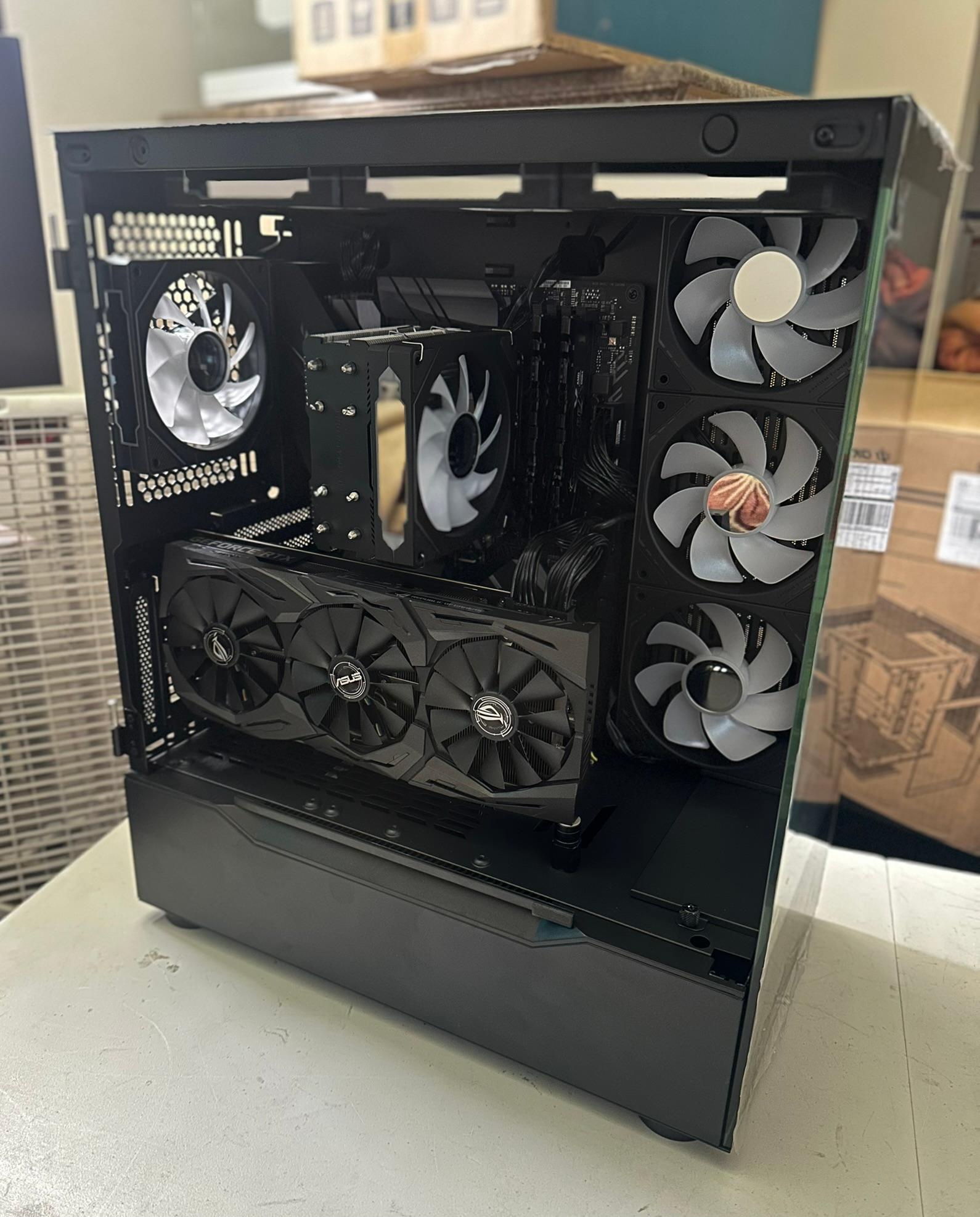 i7-8700K / ASUS Strix RTX 2070 / 512G NVME / 16GB RAM