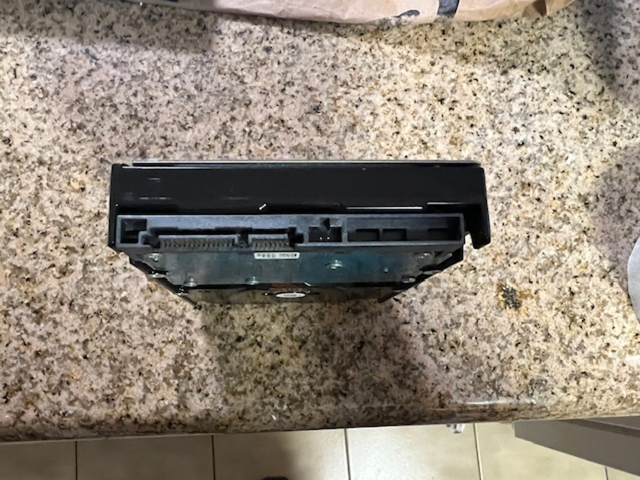 Hitachi 3TB 7200 RPM Internal Hard Drive 3.5" SATA 6.0 Gb/s