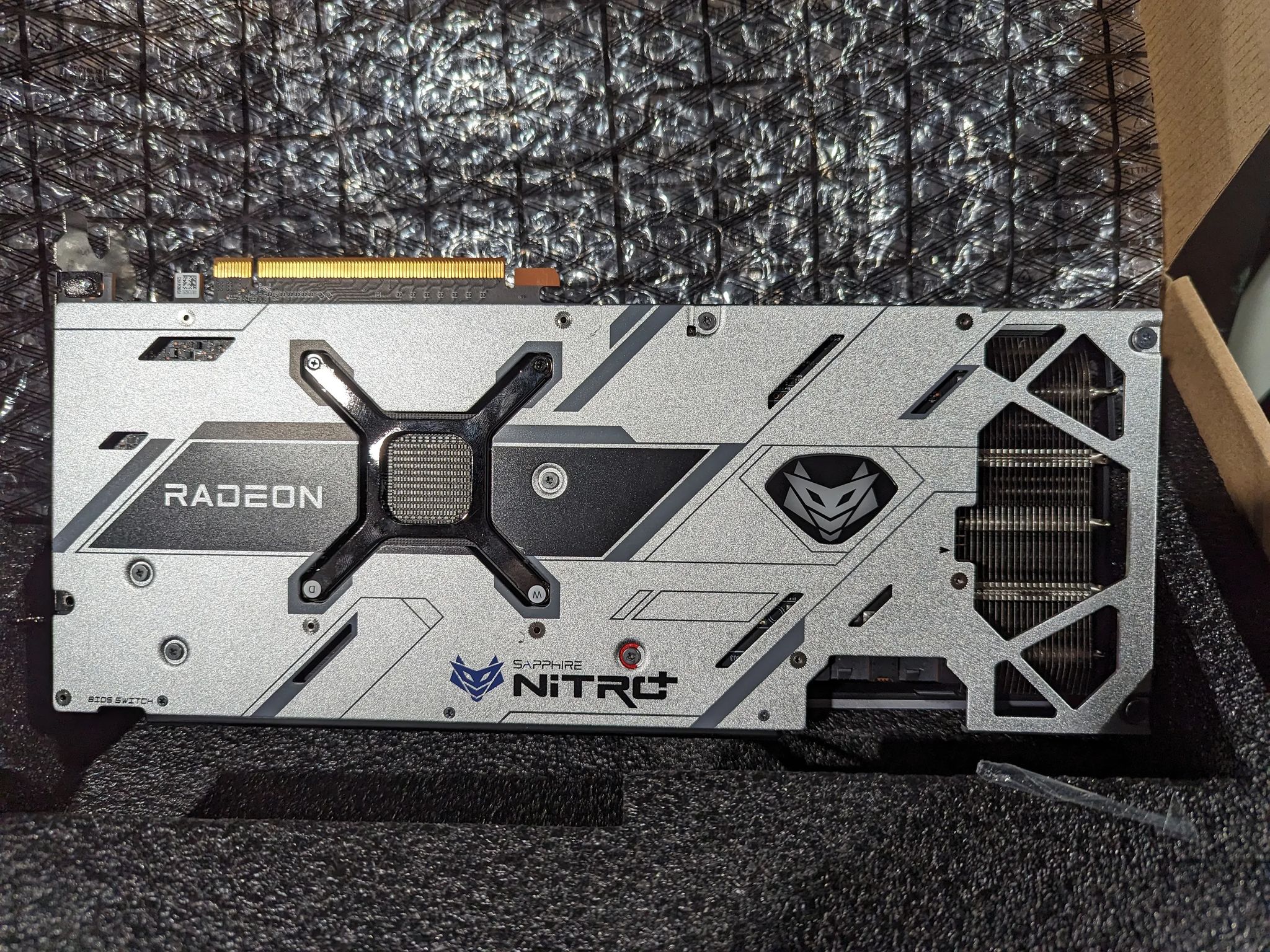 Sapphire RX6800 Nitro+ 16G GPU - LIKE NEW, ORIGINAL BOX