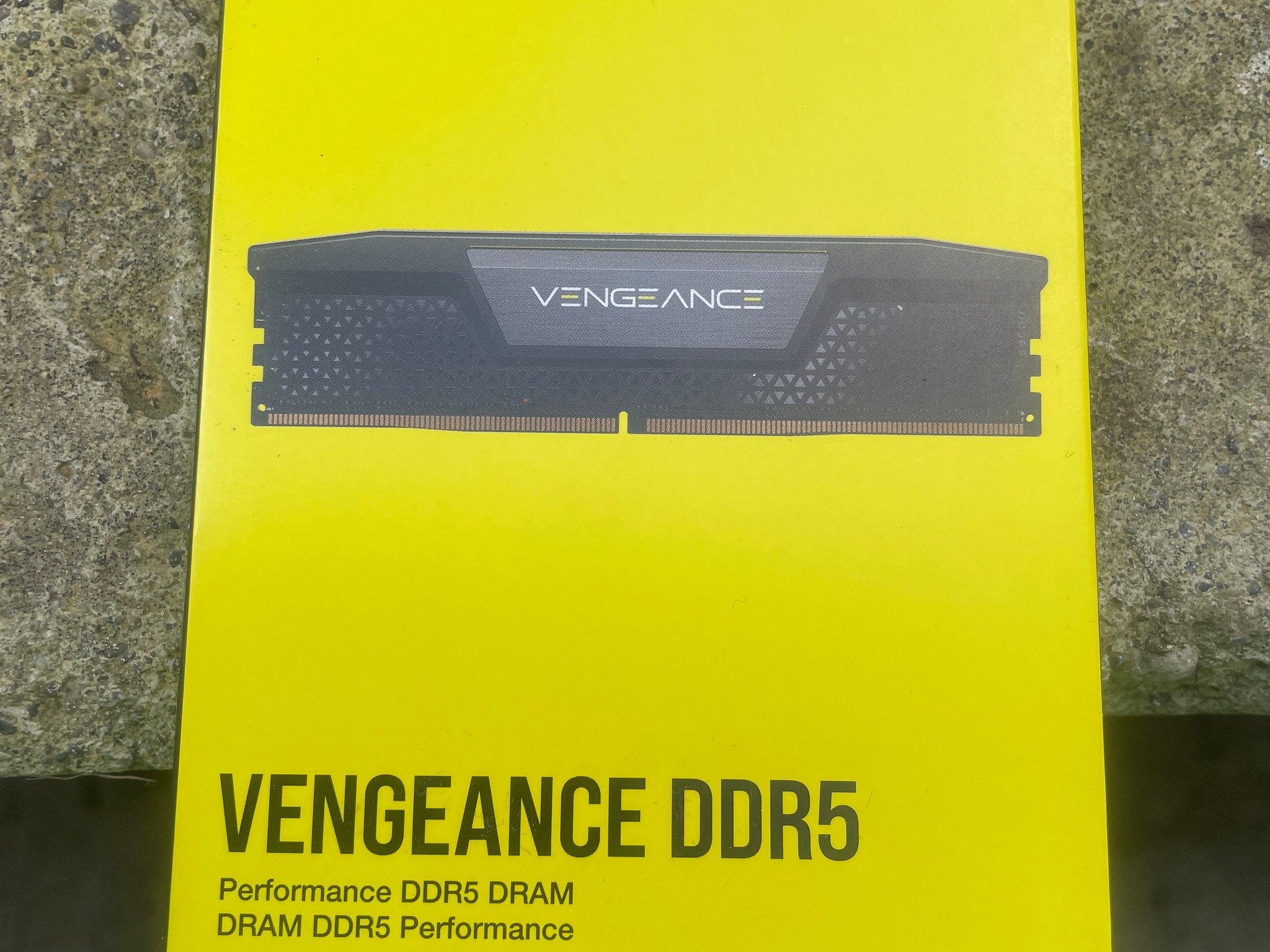 New 64GB (2x32GB) Corsair Vengeance 6400 MHz DDR5 Ram (CMK64GX5M2B6400C32)