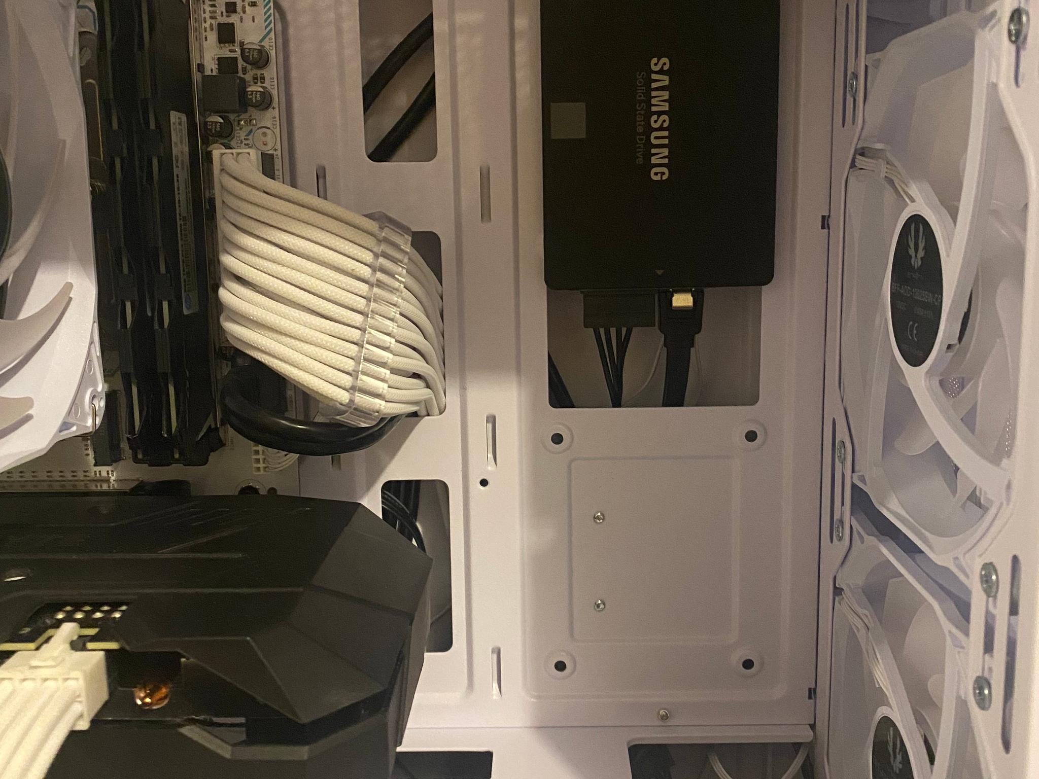 White Gaming PC – RTX 2060 • Ryzen 5 5500 • 16GB RAM • 1TB Samsung SSD