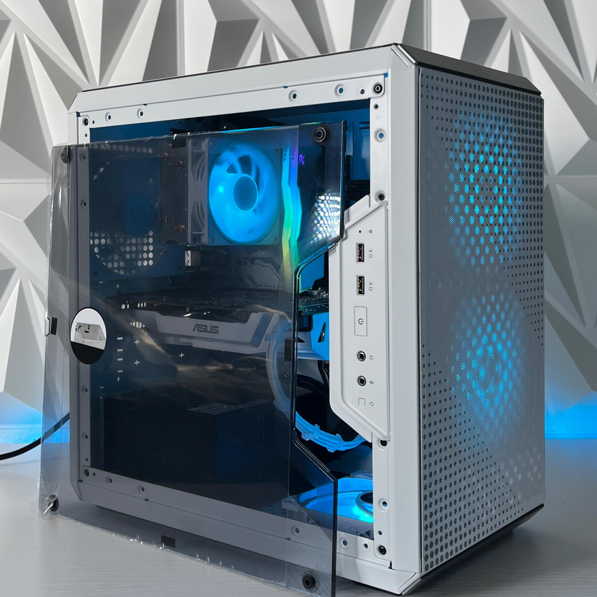 GTX 1060 6GB, Ryzen 7 1700X, 16GB 3600MHz | White RGB Gaming Computer