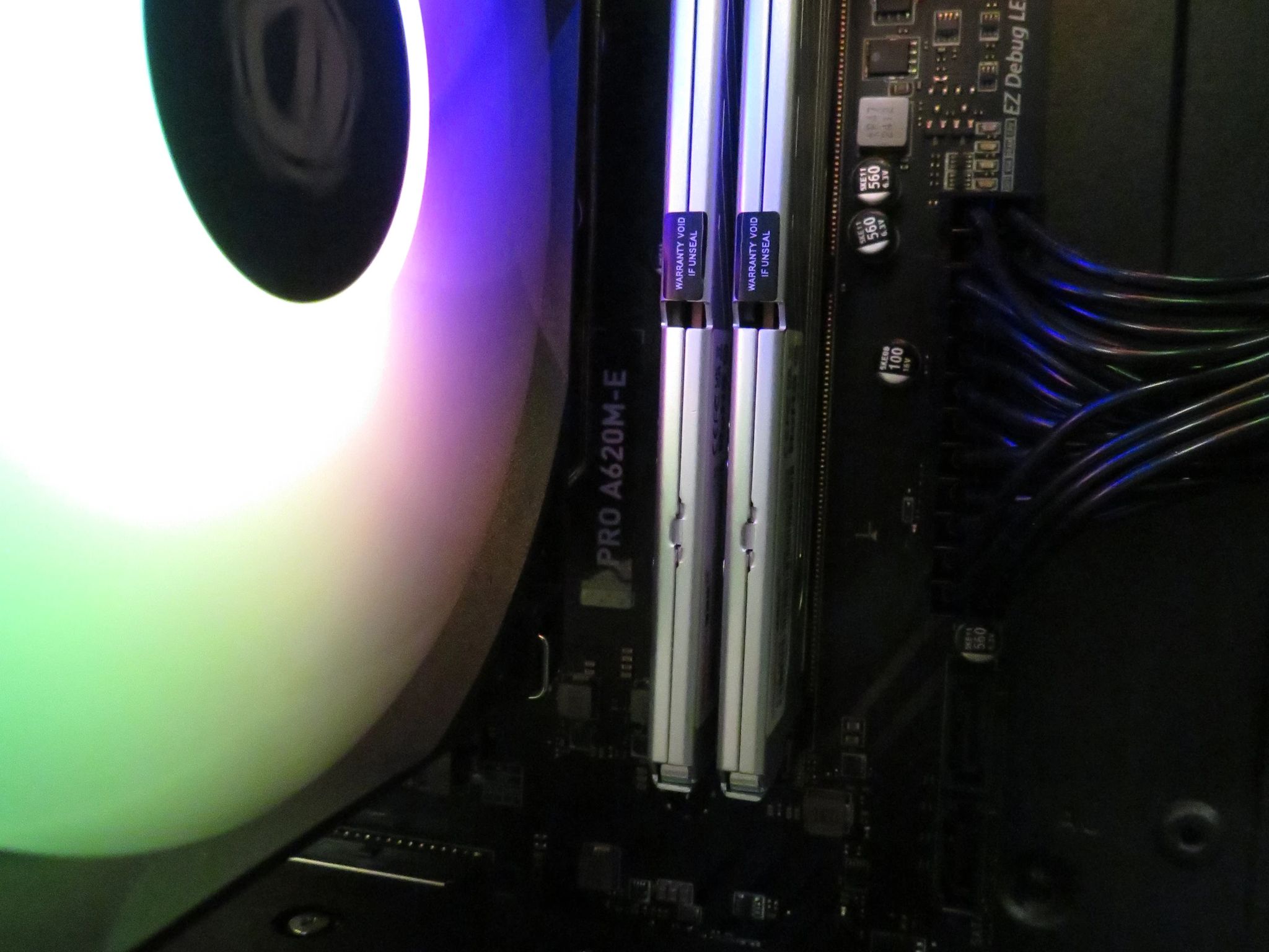 AM5 GAMER! Ryzen 5 7500F + RX 7600 + 16 GB DDR5 + 1 TB NVME