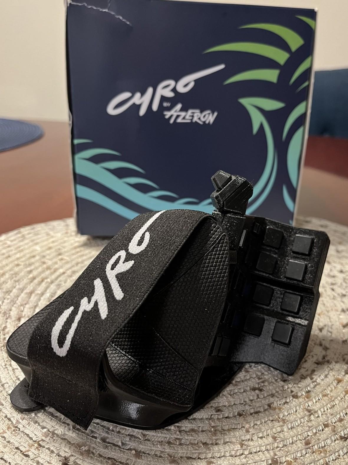 Azeron Cyro Right-handed Black Small (like new) gaming mouse