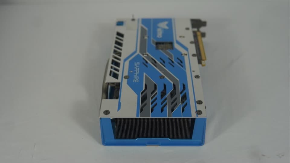 Radeon Sapphire nitro 580 8GB Special edition.