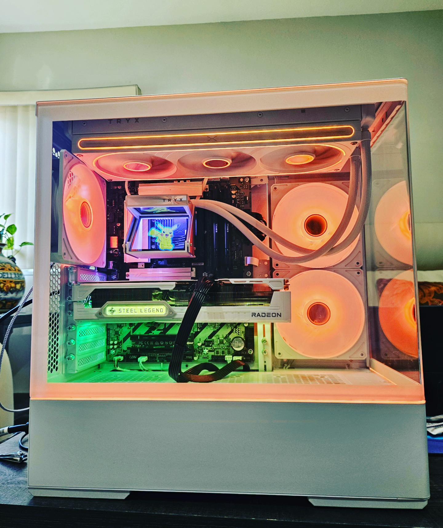 Gaming PC • RX 9070 XT • Intel Core Ultra 7 265K • 32GB DDR5 • 1TB M.2 • TRYX Holo 360MM • Win 11