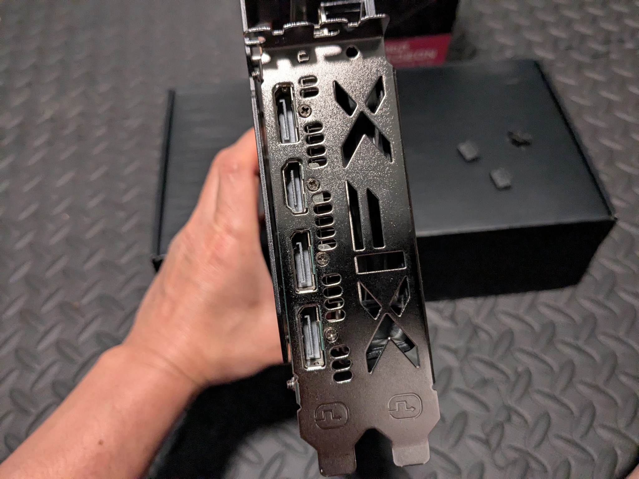 XFX 6650 XT 8GB