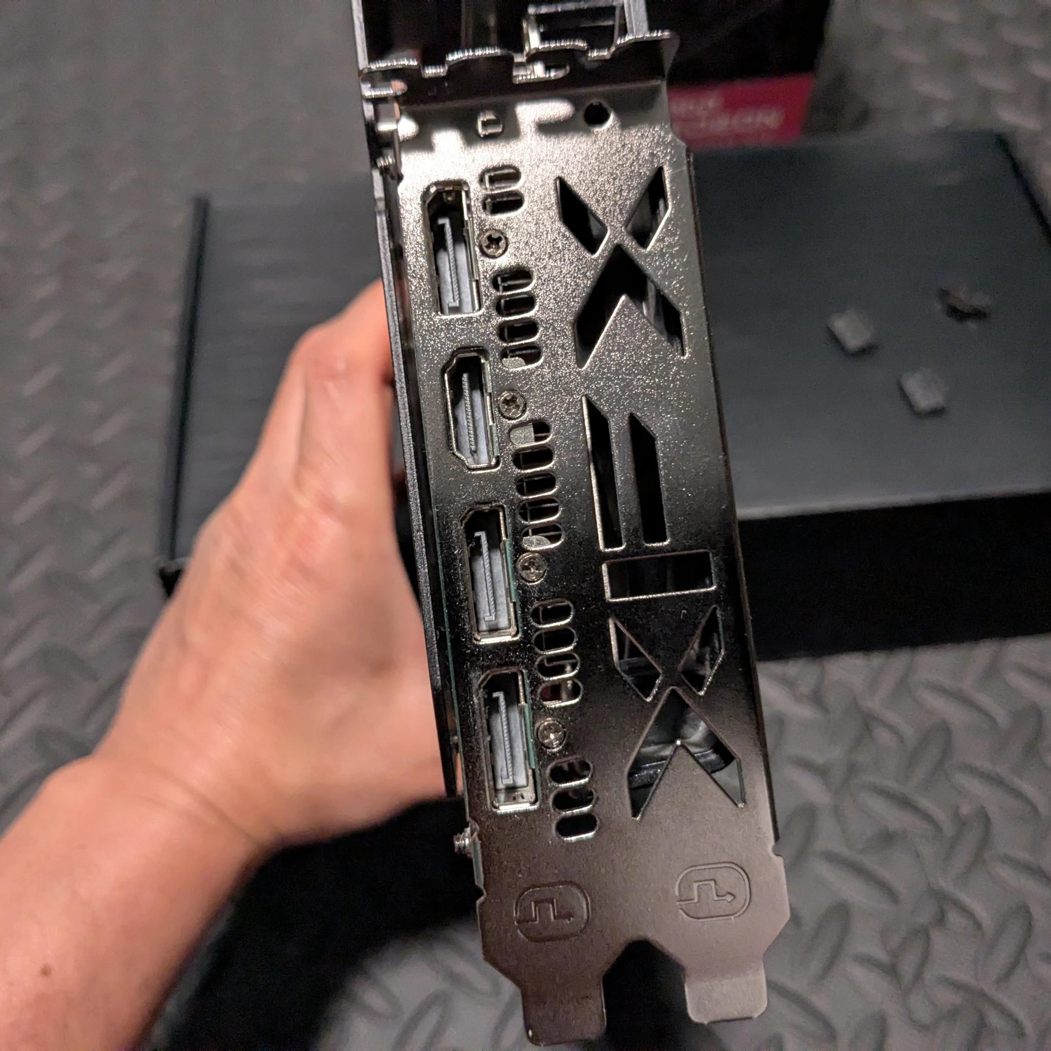 XFX 6650 XT 8GB