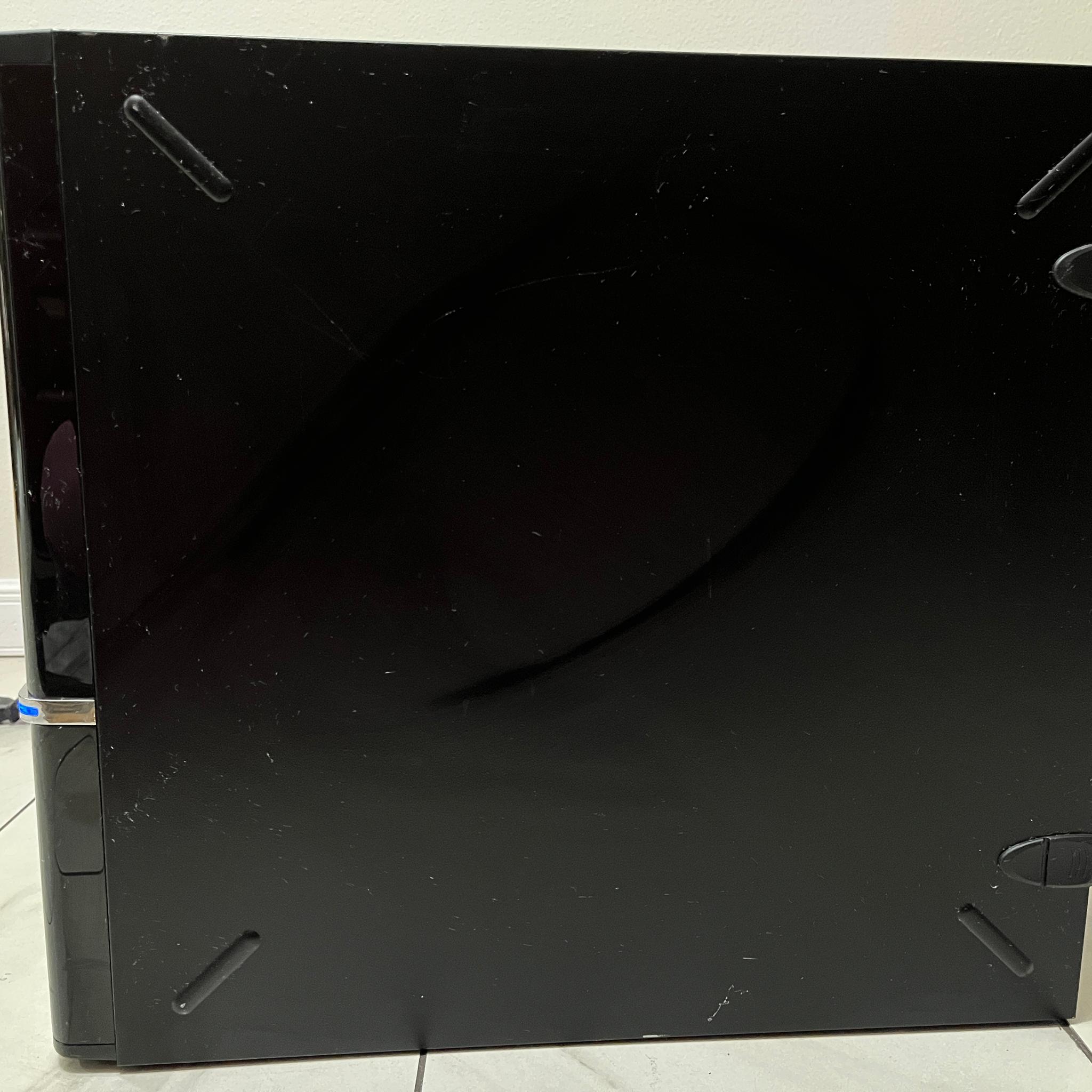 NVIDIA RTX 2070 Super, Intel i7-6700k, 16GB RAM, 500GB SSD, Sleeper Gaming PC w/ Wi-Fi & BT