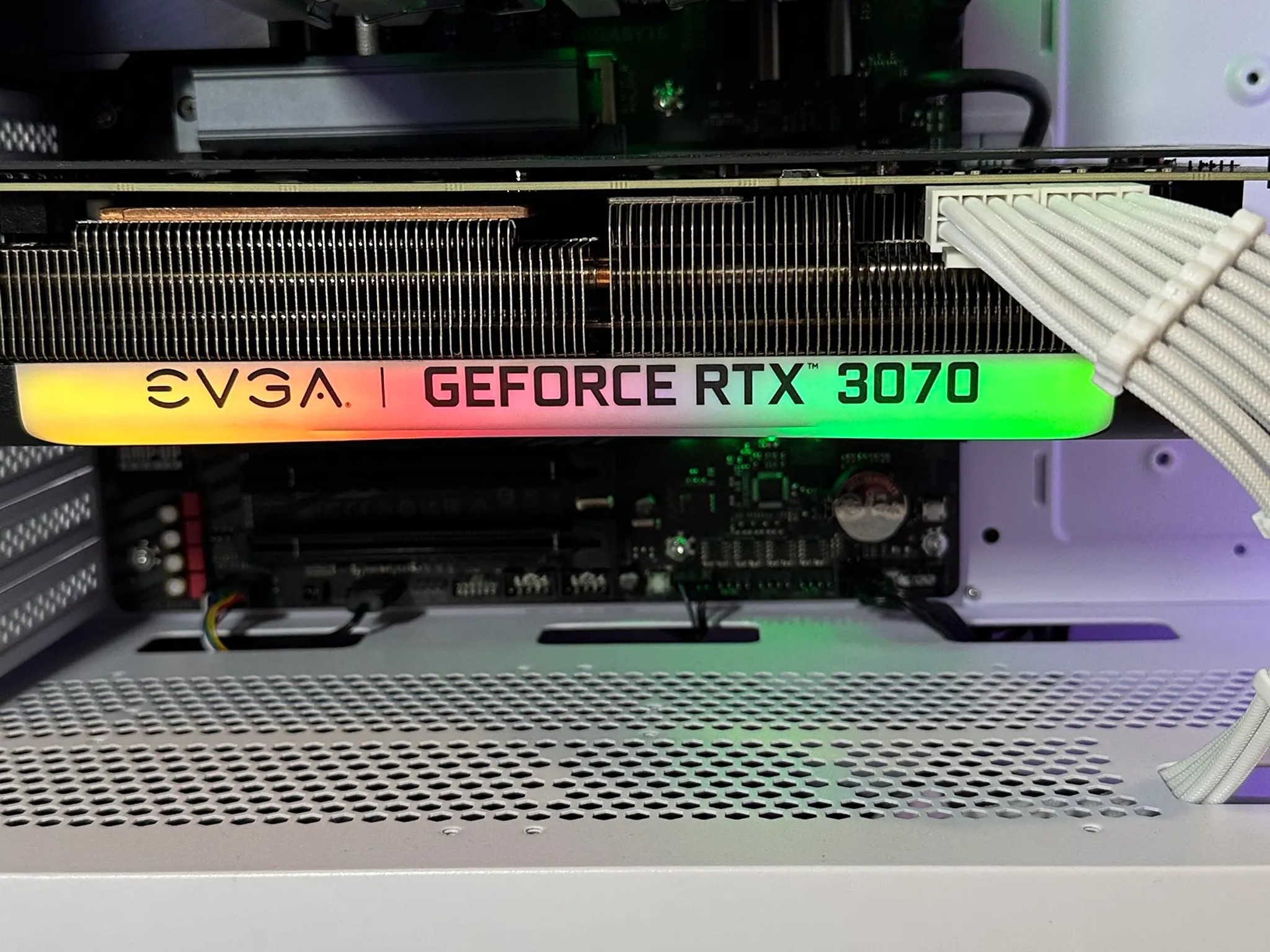 RTX 3070 | Intel i5 12600KF | 32GB RAM | 2TB SSD | Custom White Gaming PC WIFI WIN10
