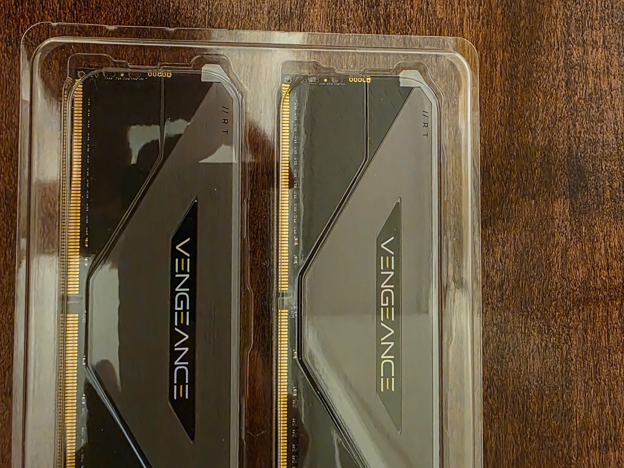 Corsair Vengeance RGB RT 32 GB (2x16) DDR4 3600MHz