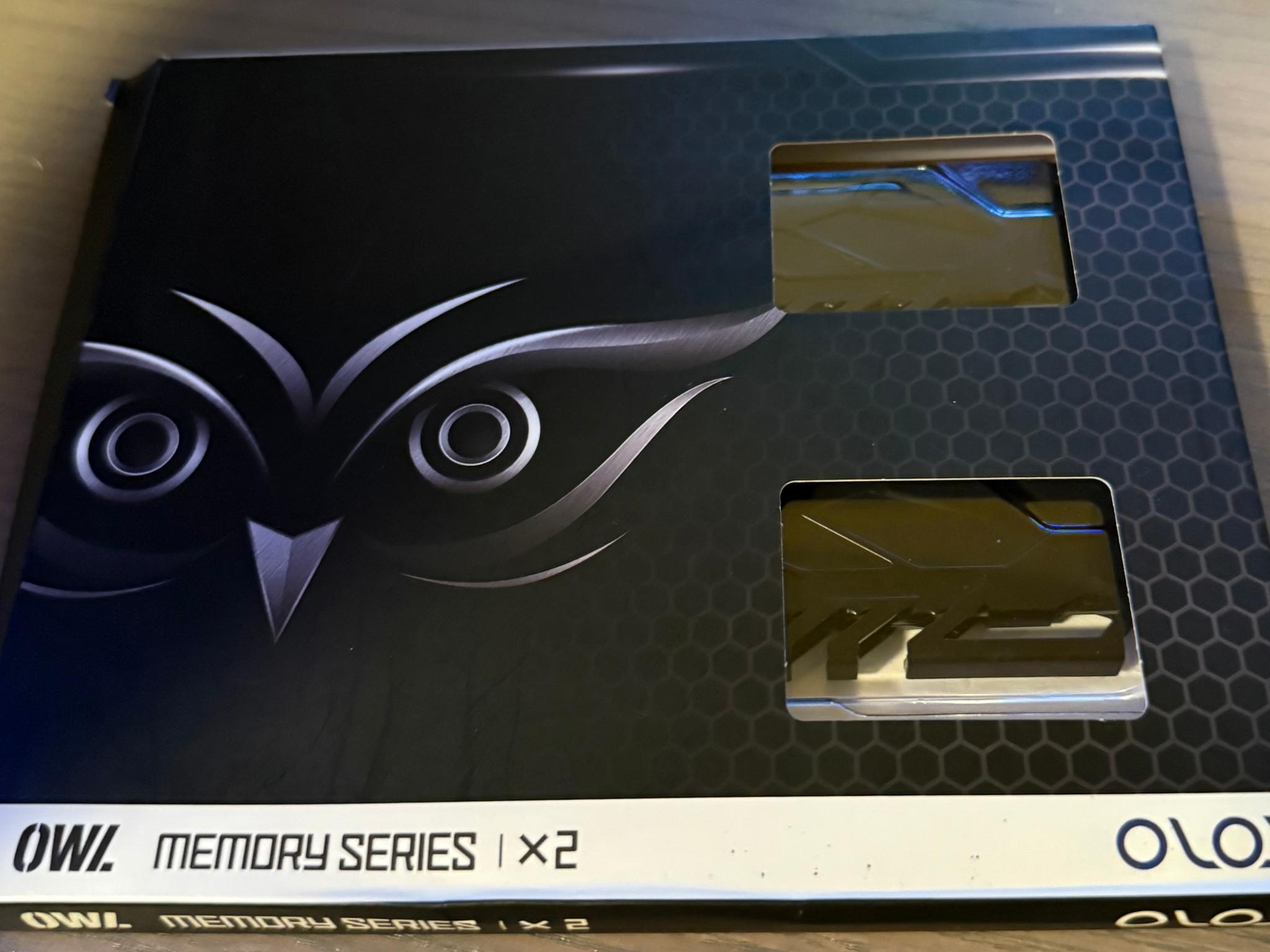 OLOy OWL 16GB (8GBx2) DDR4 3200MHz RAM (MD4U0832160BJ0DA B)