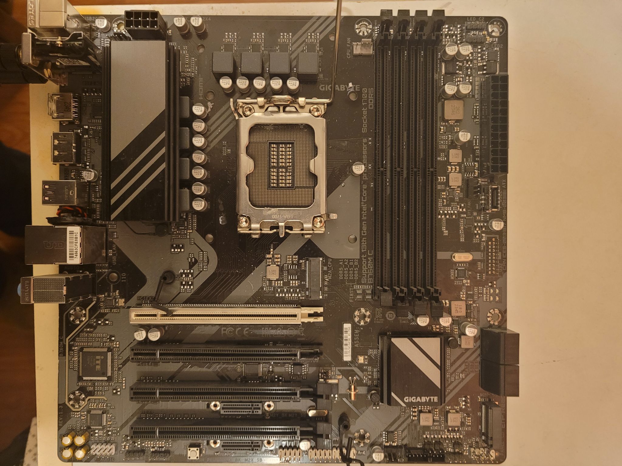Gigabyte B760M C DDR5 Pcie 5.0