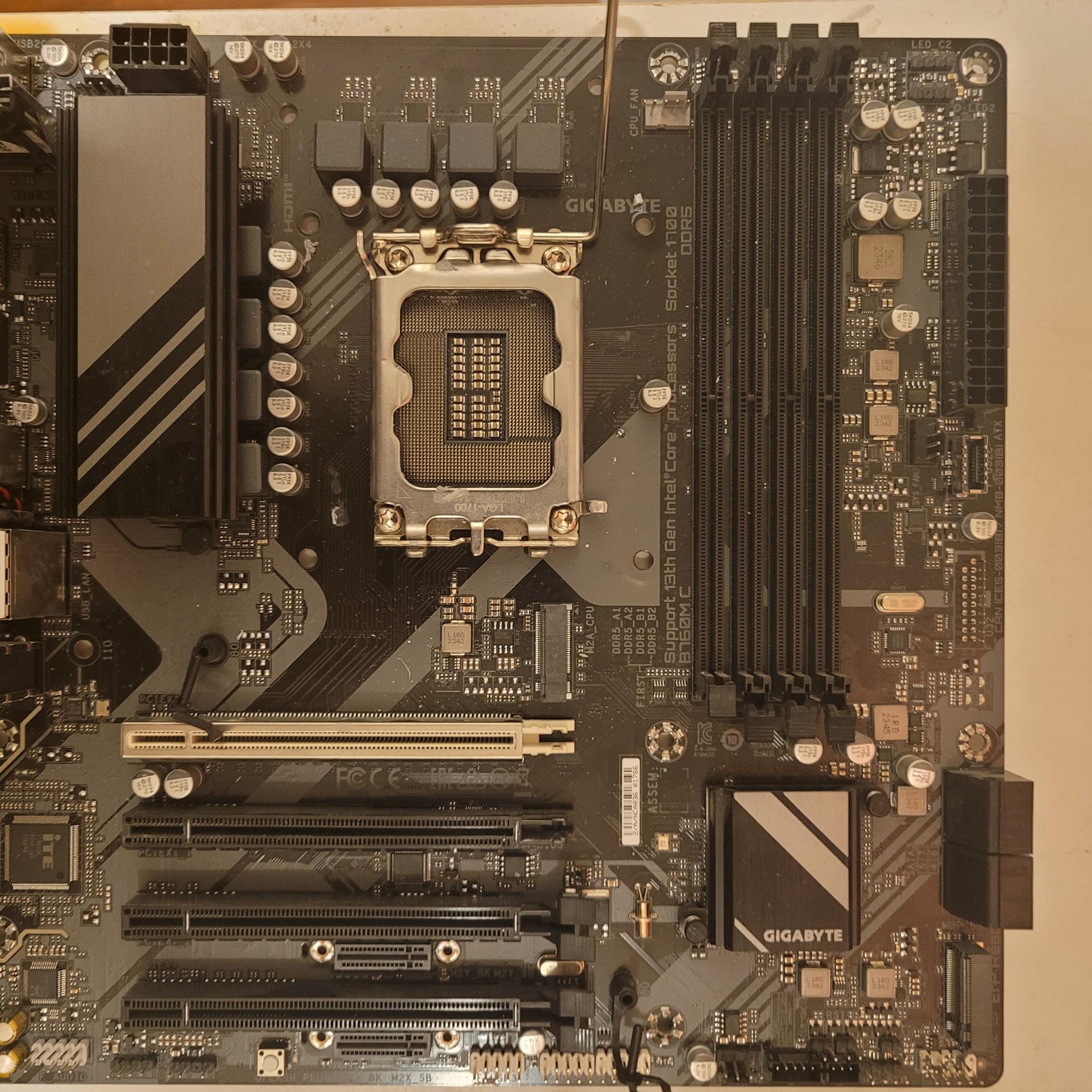 Gigabyte B760M C DDR5 Pcie 5.0