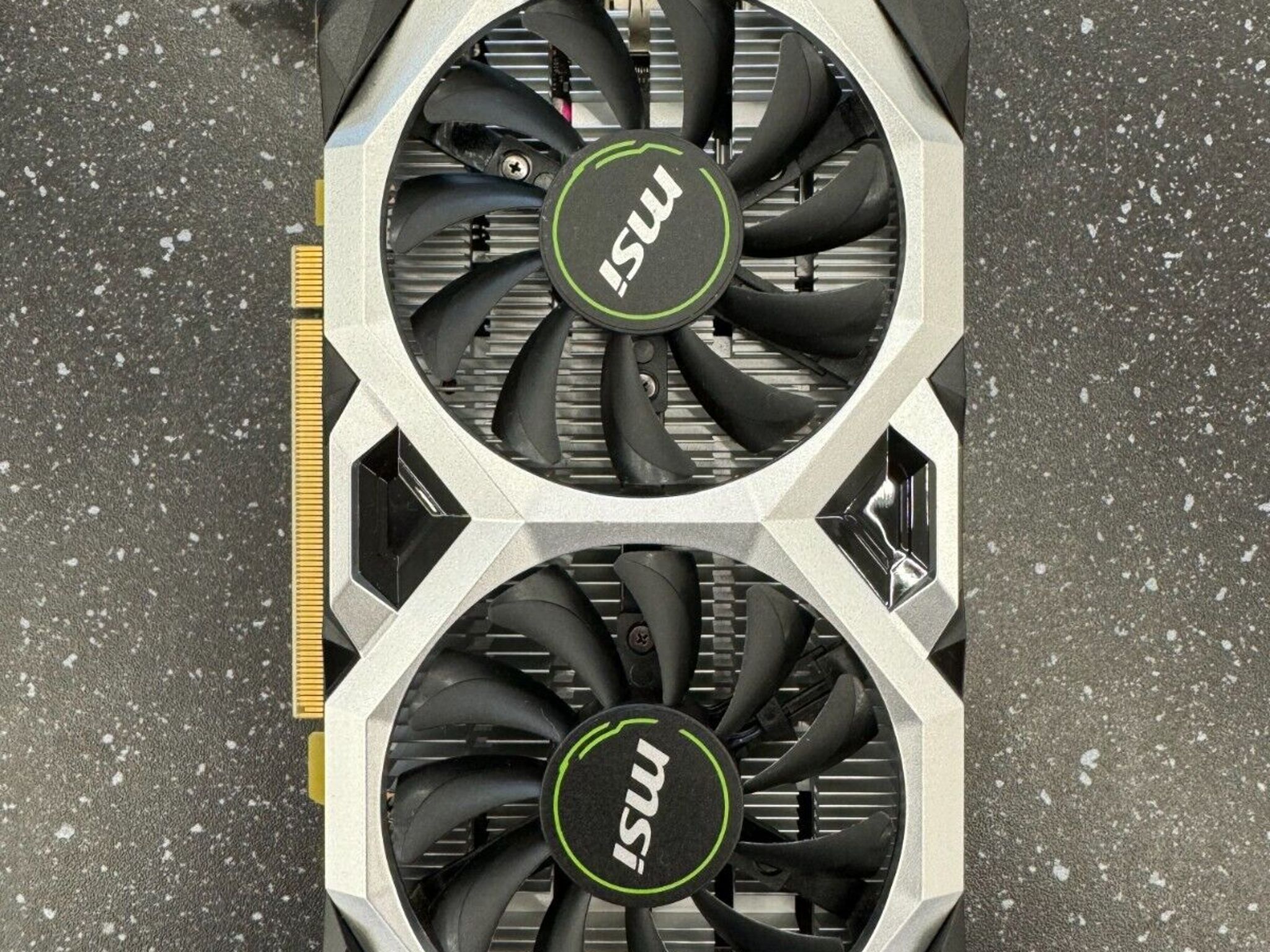 MSI GeForce GTX 1650 Ventus XS OC 4GB GDDR6 Graphics Card - HDMI DisplayPort DVI
