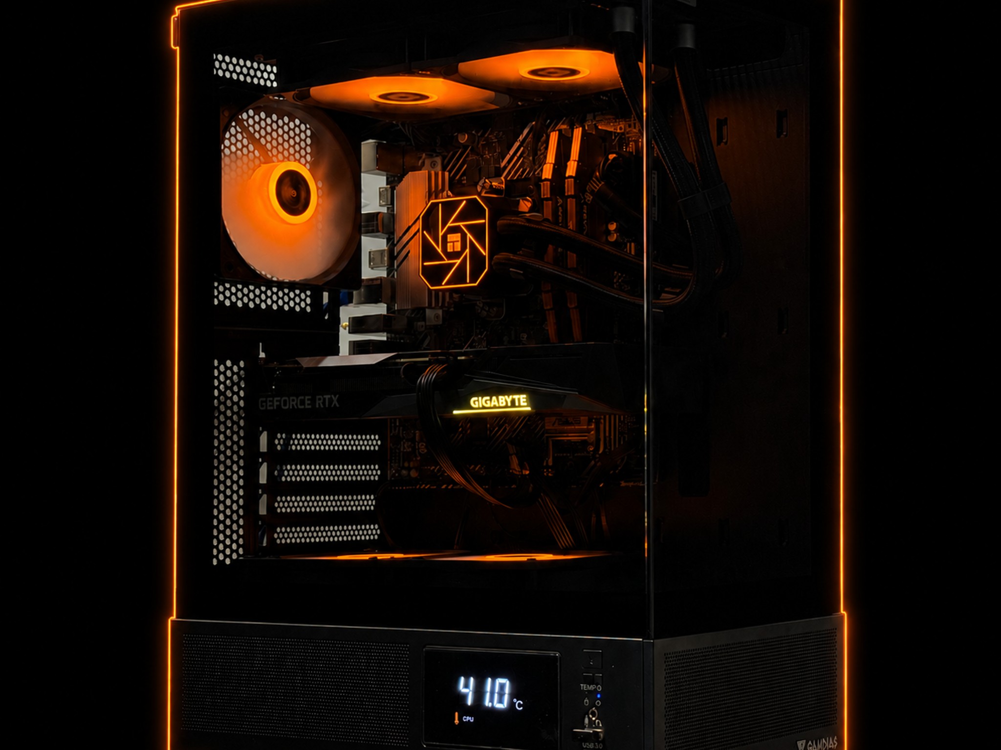 i9-10900KF / RTX 3060 / 16GB Ram / 500GB SSD / Liquid cooled computer