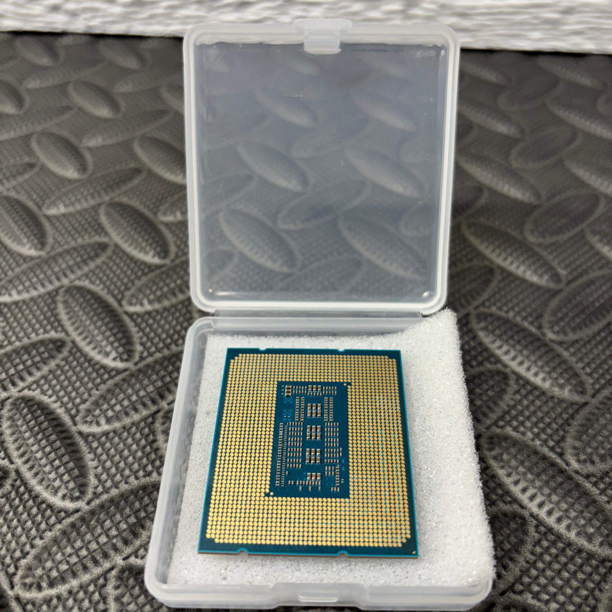 Intel Core i9-14900KF 24-Core CPU (Unlocked, 6.0GHz Boost, LGA 1700)