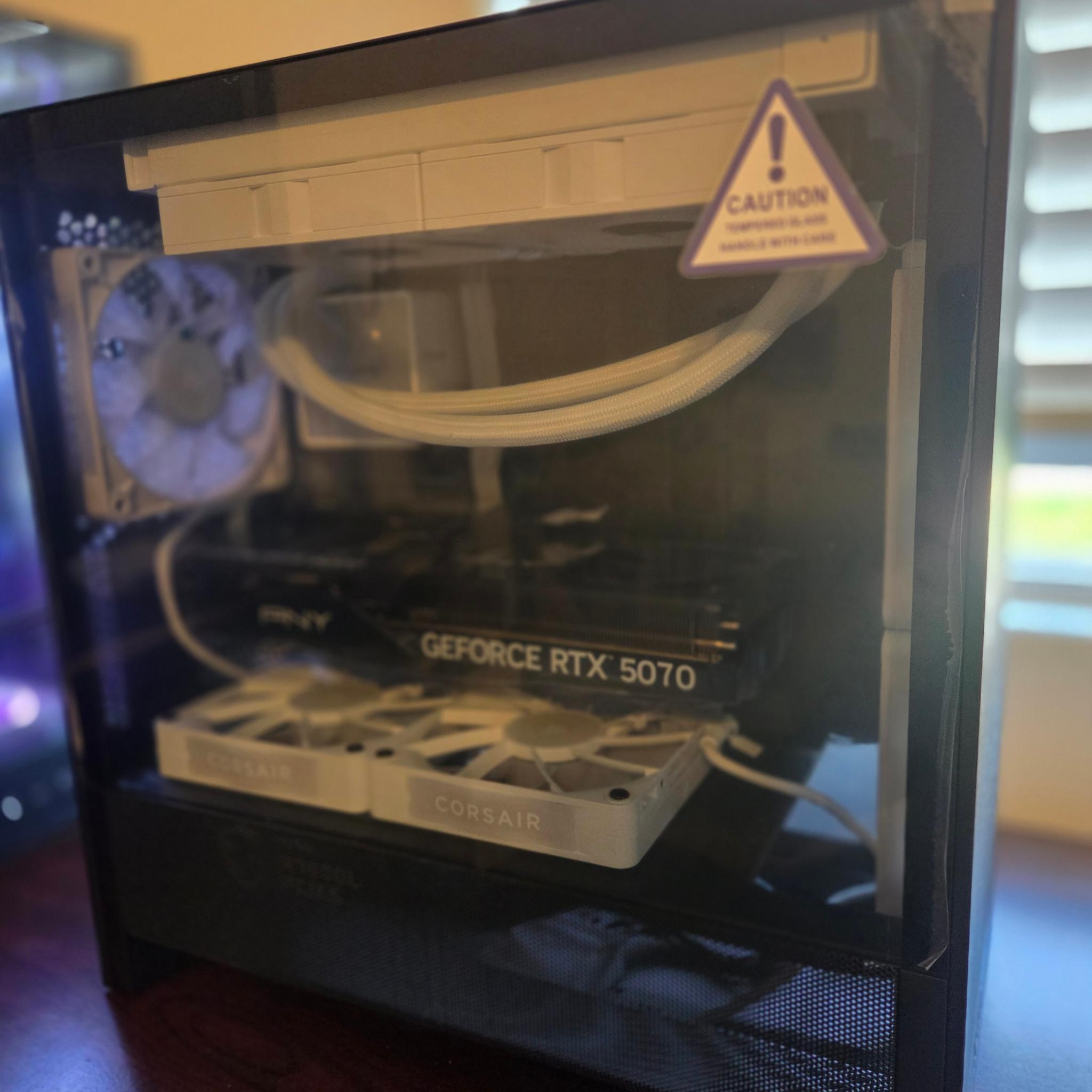 I5 14th Gen CPU pny rtx 5070 12GB oc triple fan 16gb team force delta rgb 6000mhz 2 tb ssd