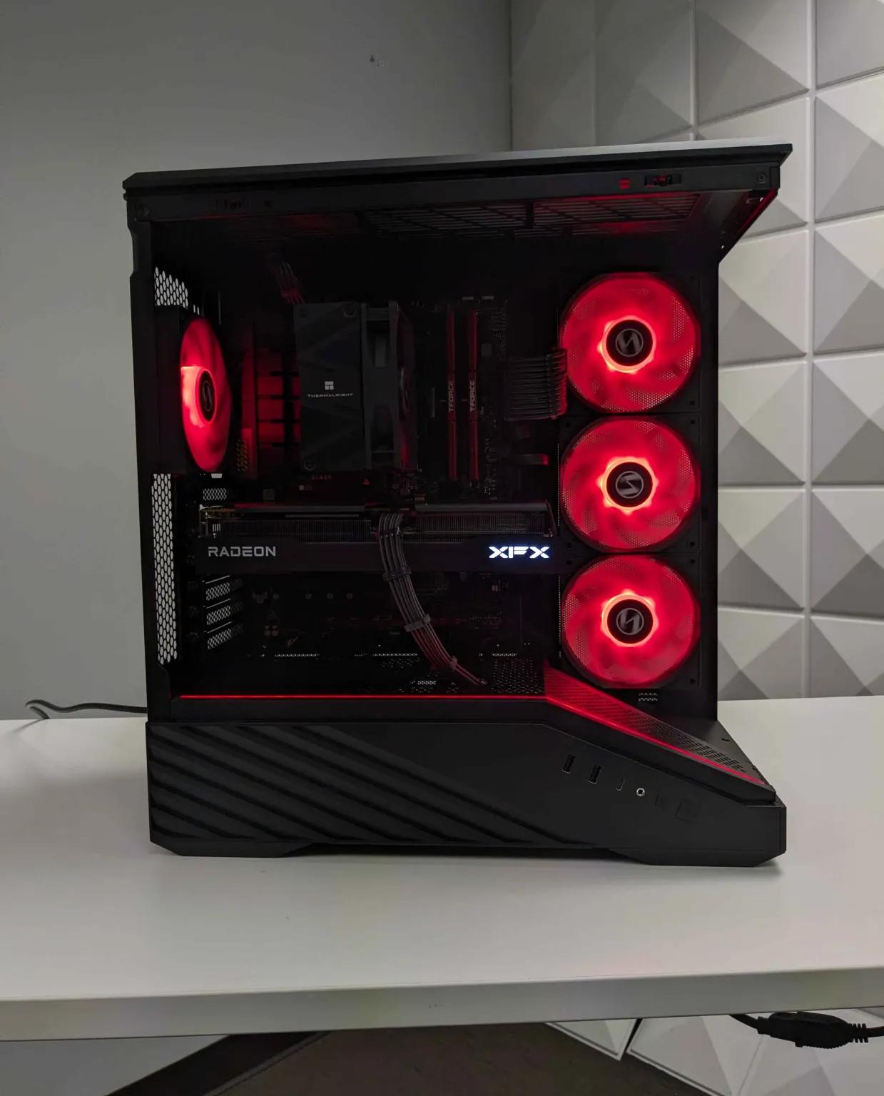 Black RGB Gaming PC - Ryzen 5 9600X - RX 9060 XT 16GB