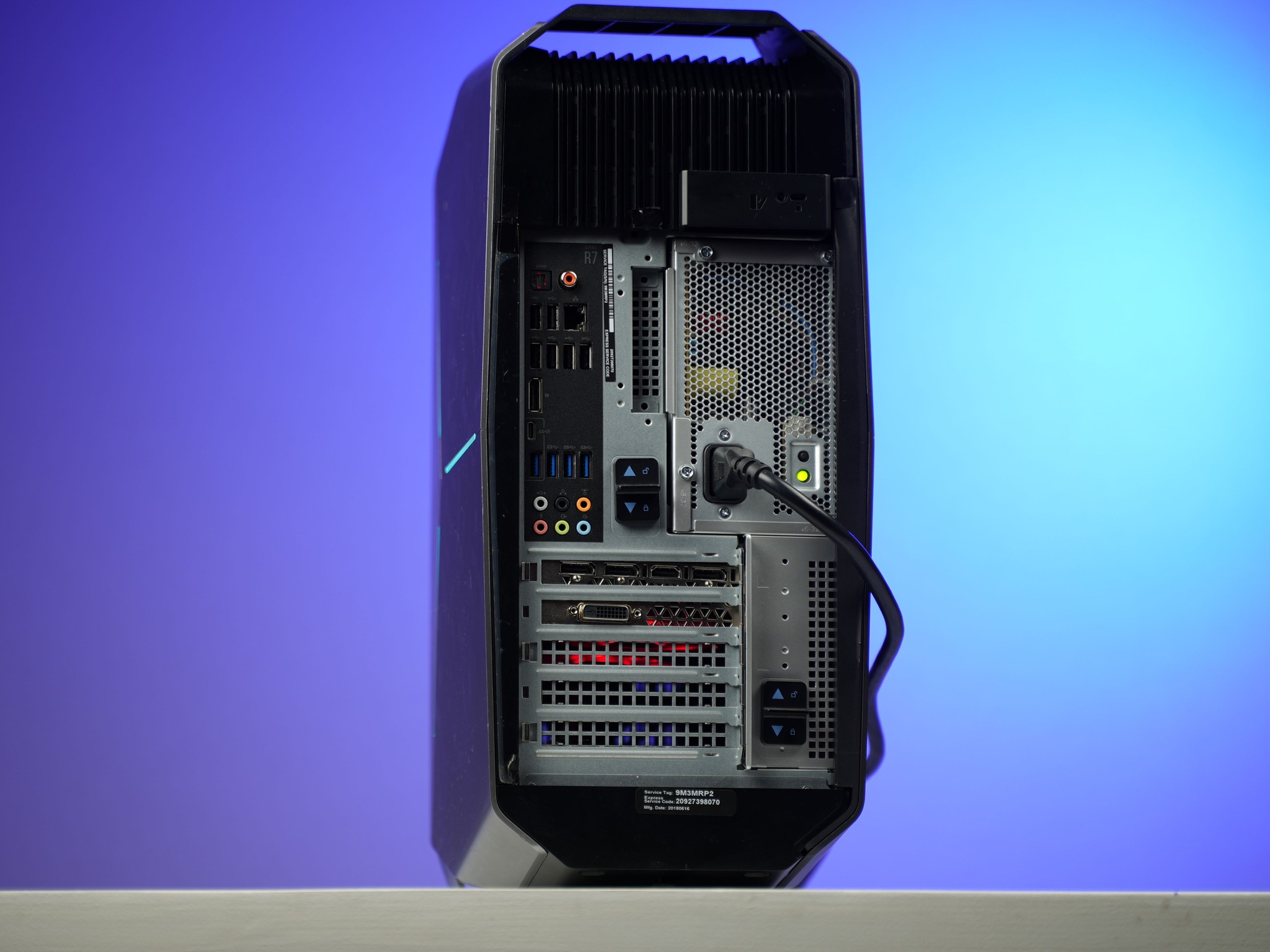 “ALIENFORM 5” GTX 1080 Intel Core i7 8700 16GB 1.3TB Windows 11 Gaming PC Powerhouse