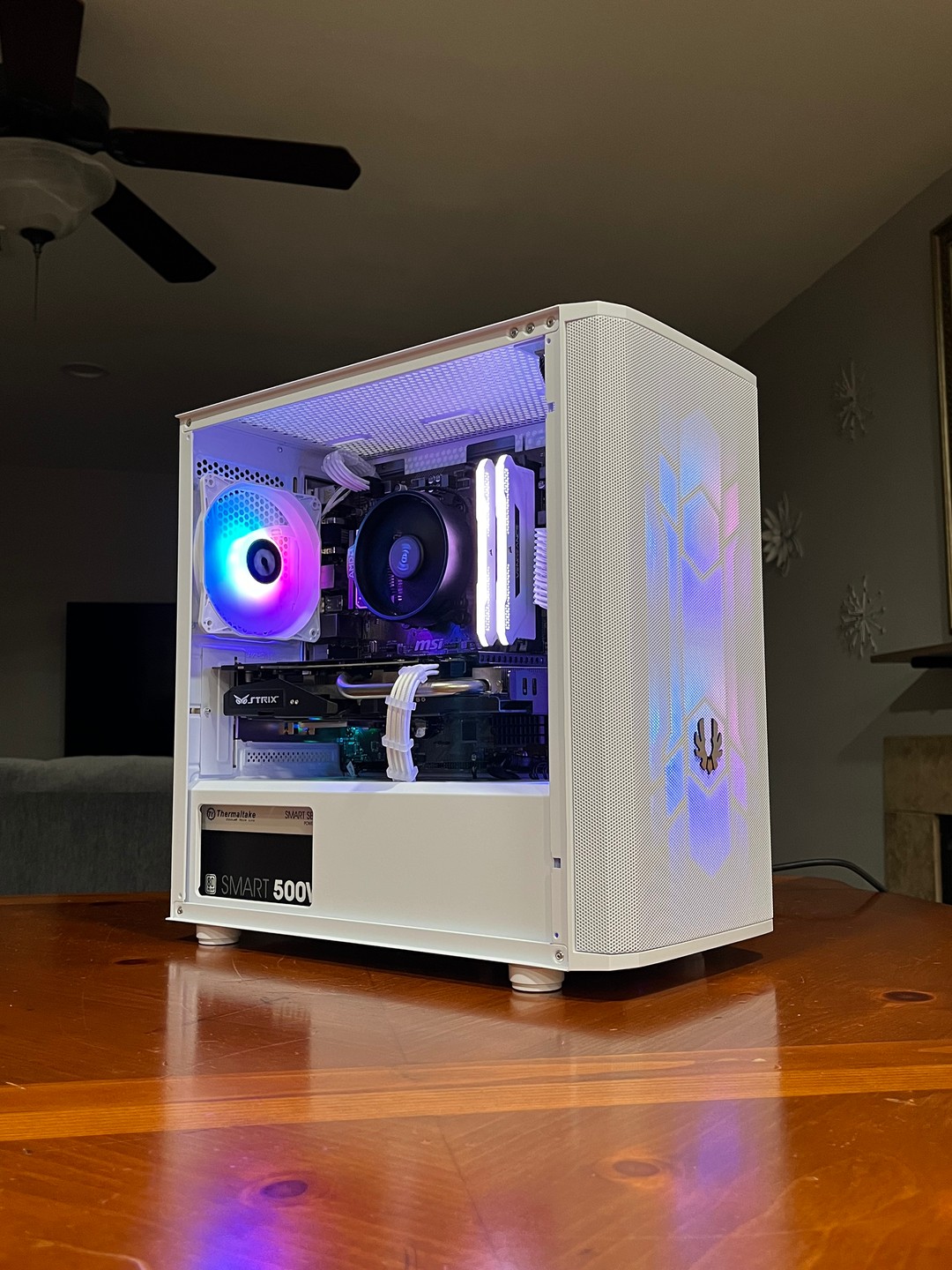 Custom RGB Gaming Computer/PC | Jawa