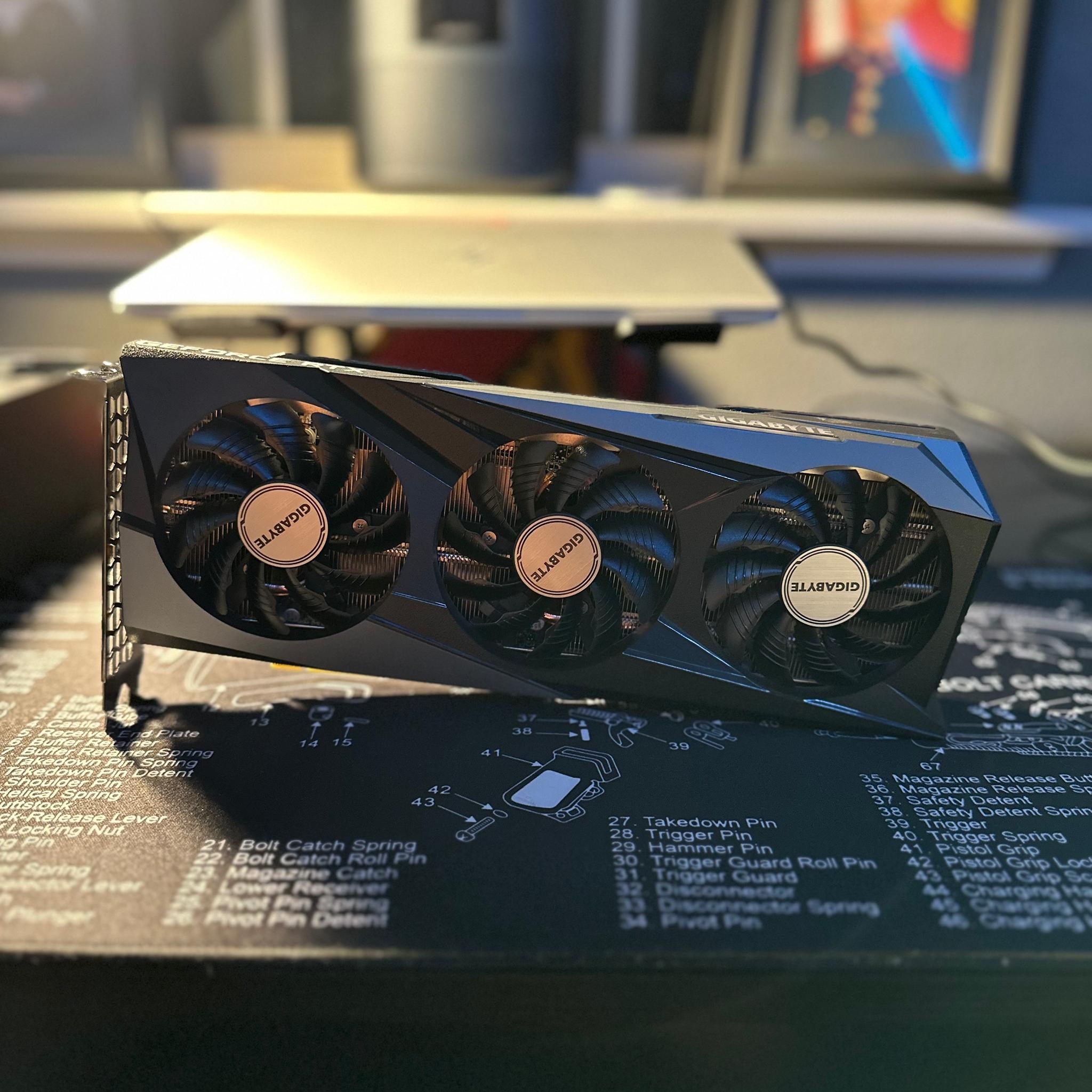 GeForce RTX™ 3060 Ti GAMING OC D6X 8GB *GREAT CONDITION*