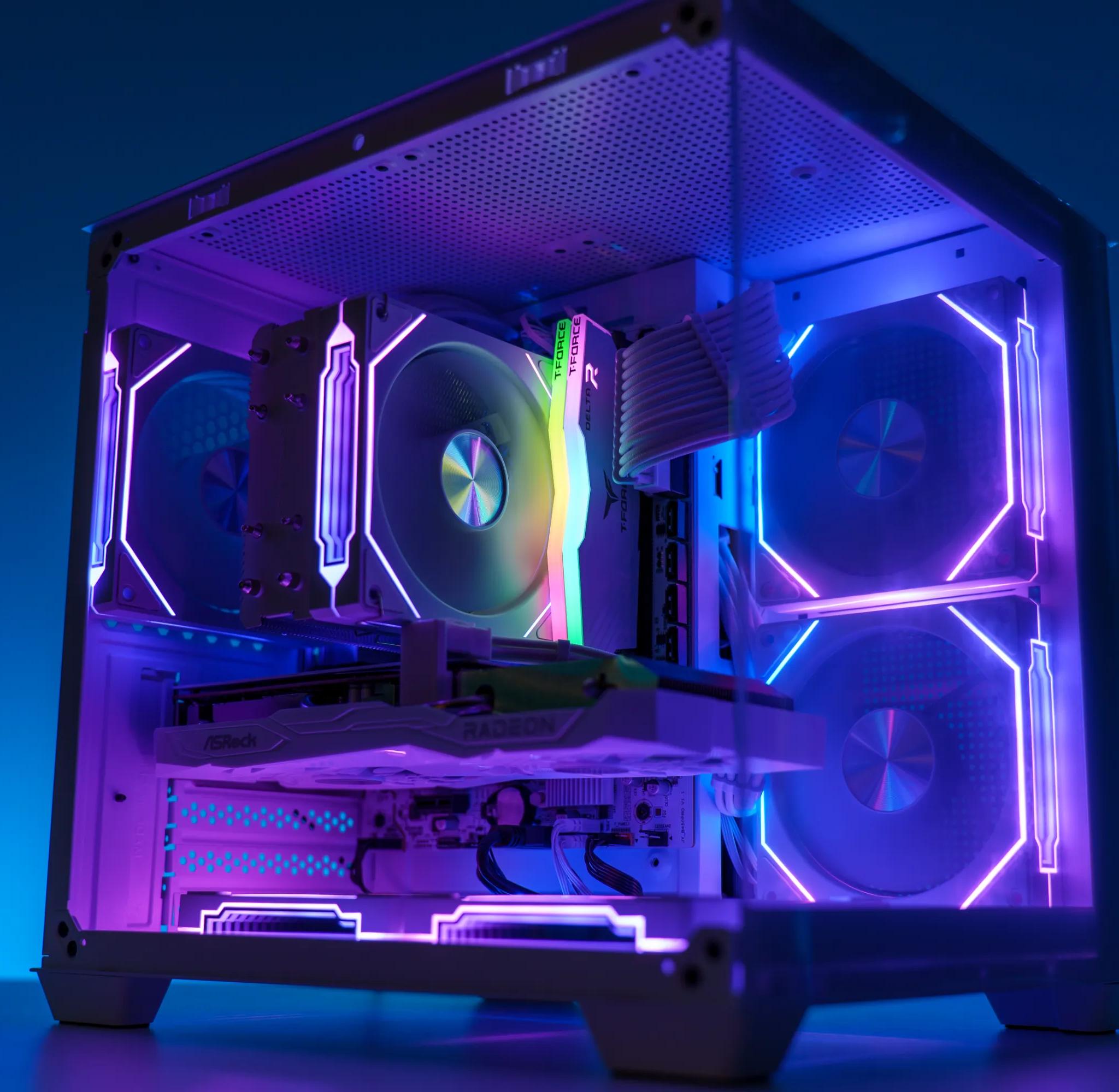 All White Gaming Computer | AMD Ryzen 5 | AMD RX 6600 | 16GB DDR4 | 1TB M.2