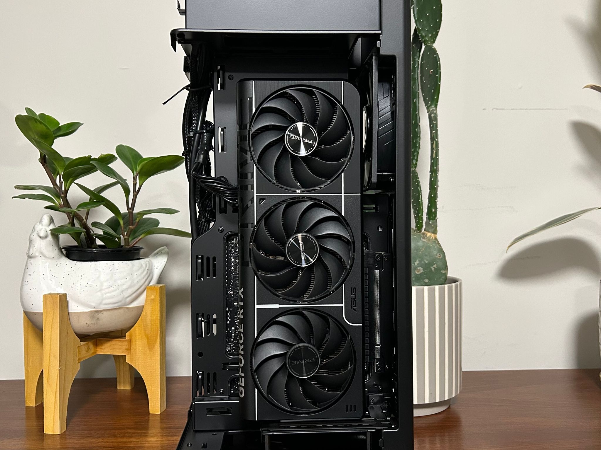 RTX 5080 | Ryzen 7 7800X3D | 32GB DDR5 | 2TB NVMe | NCORE 100 MAX | Windows 11 Pro