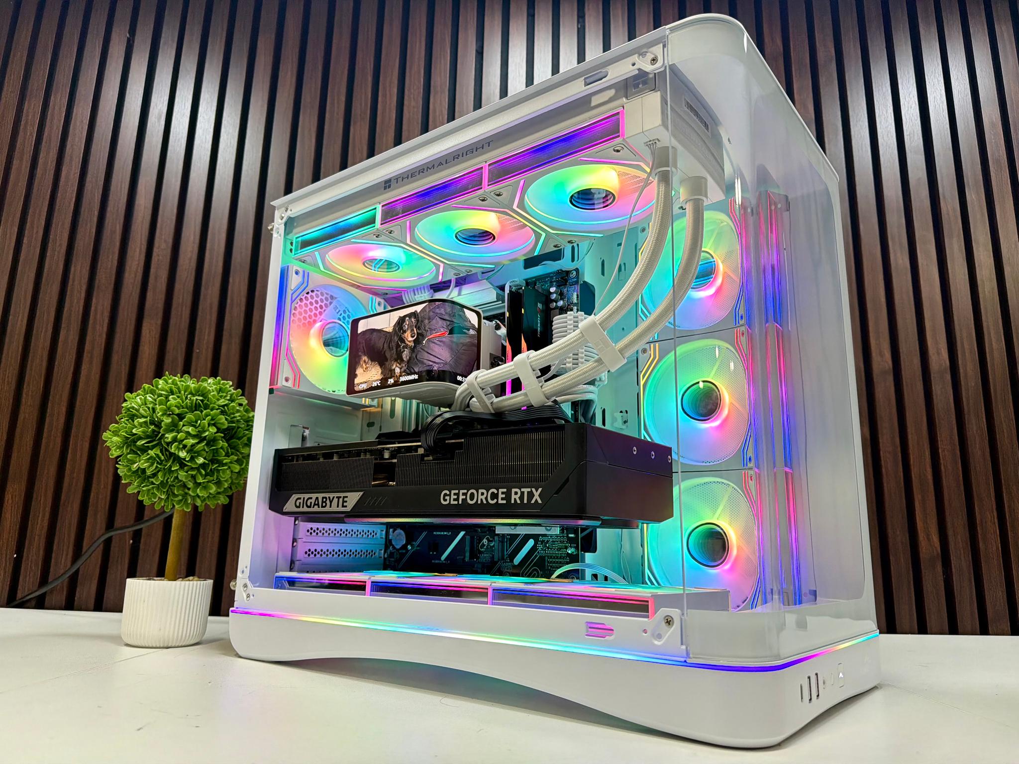 RTX 5090 | Ryzen 9950X3D | 64GB DDR5 | 4TB M.2 | 1200 Watt Gold PSU | LCD AIO