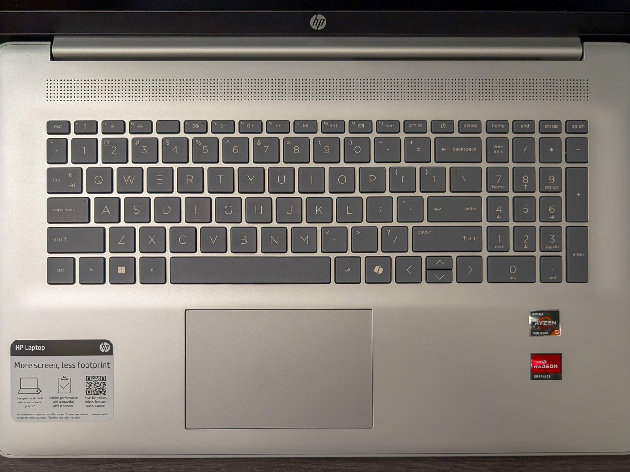 HP 17.3" Laptop 17-cp2025dx – Ryzen 5, 8GB RAM, 512GB SSD, Windows 11