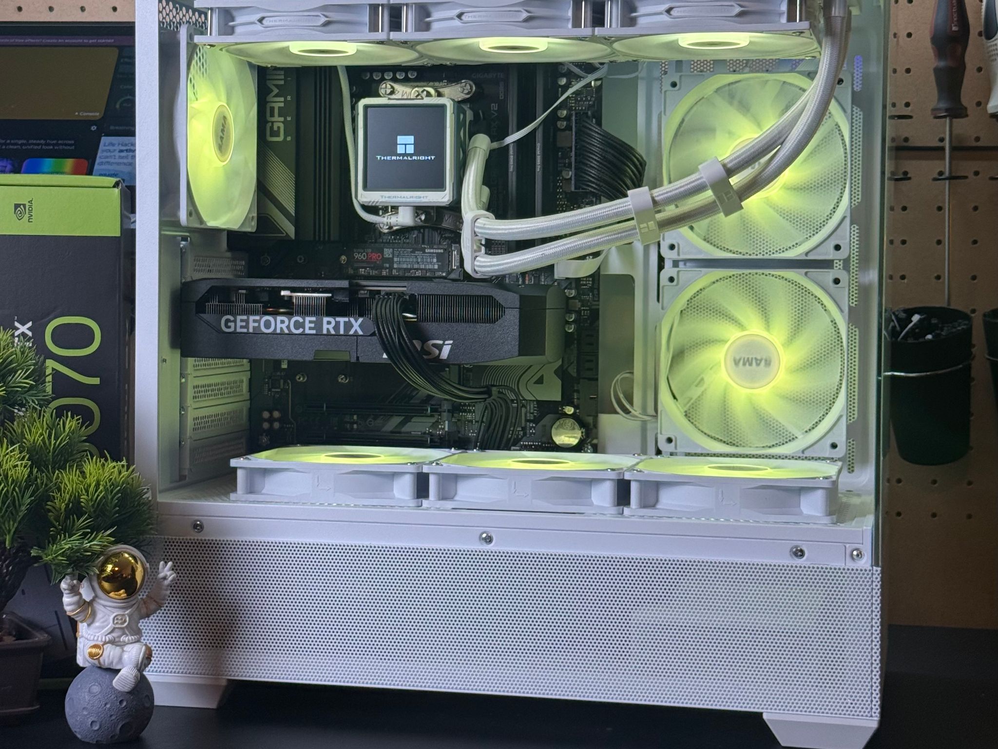 1440P Gaming PC | RTX 5070 | Ryzen 7 7800x3D | 32GB DDR5 | 1TB | Windows 11