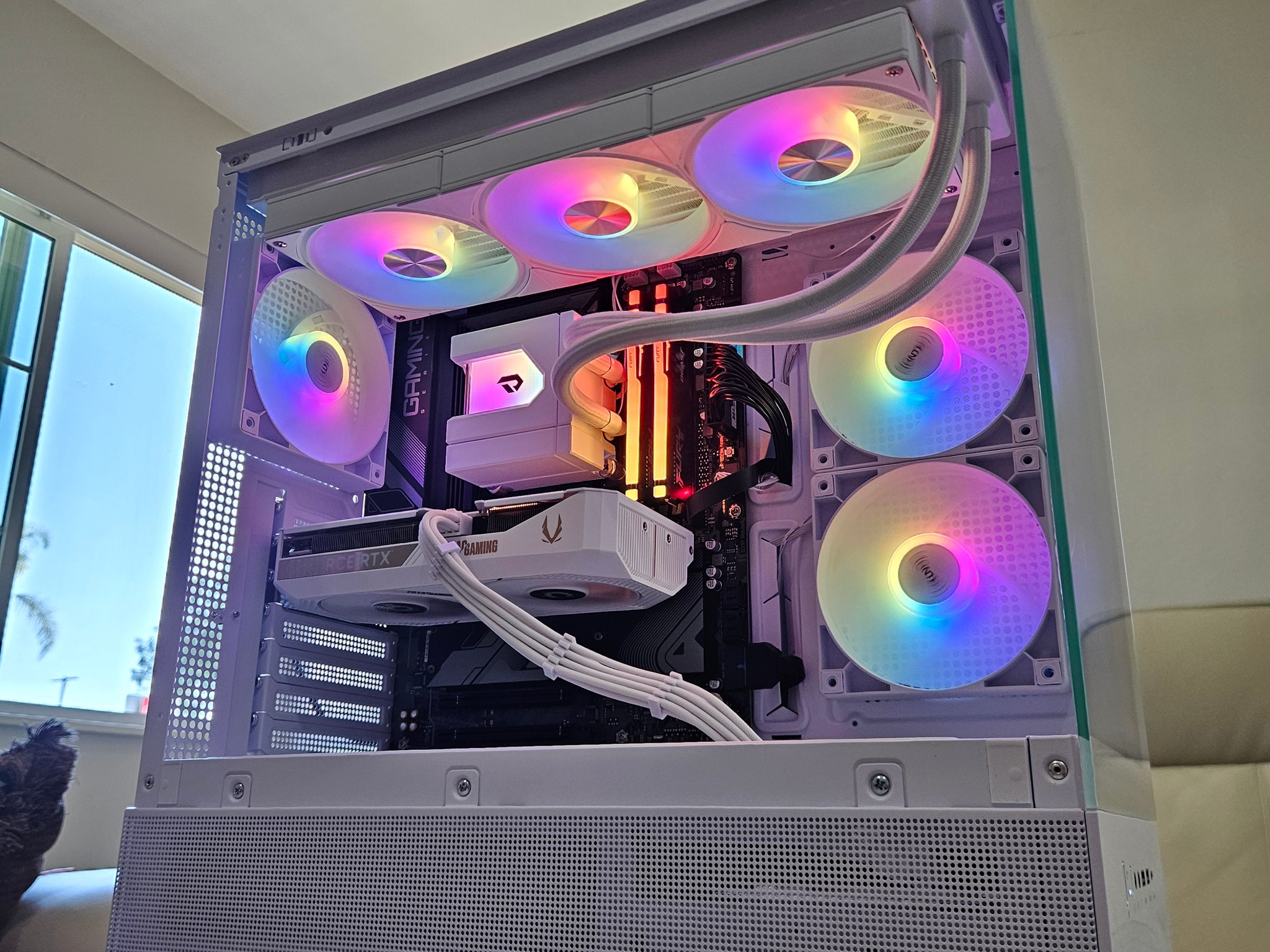 White RTX 5060 Ti Gaming PC | 1TB  m.2 | DDR5 | B650 | 360MM AIO |