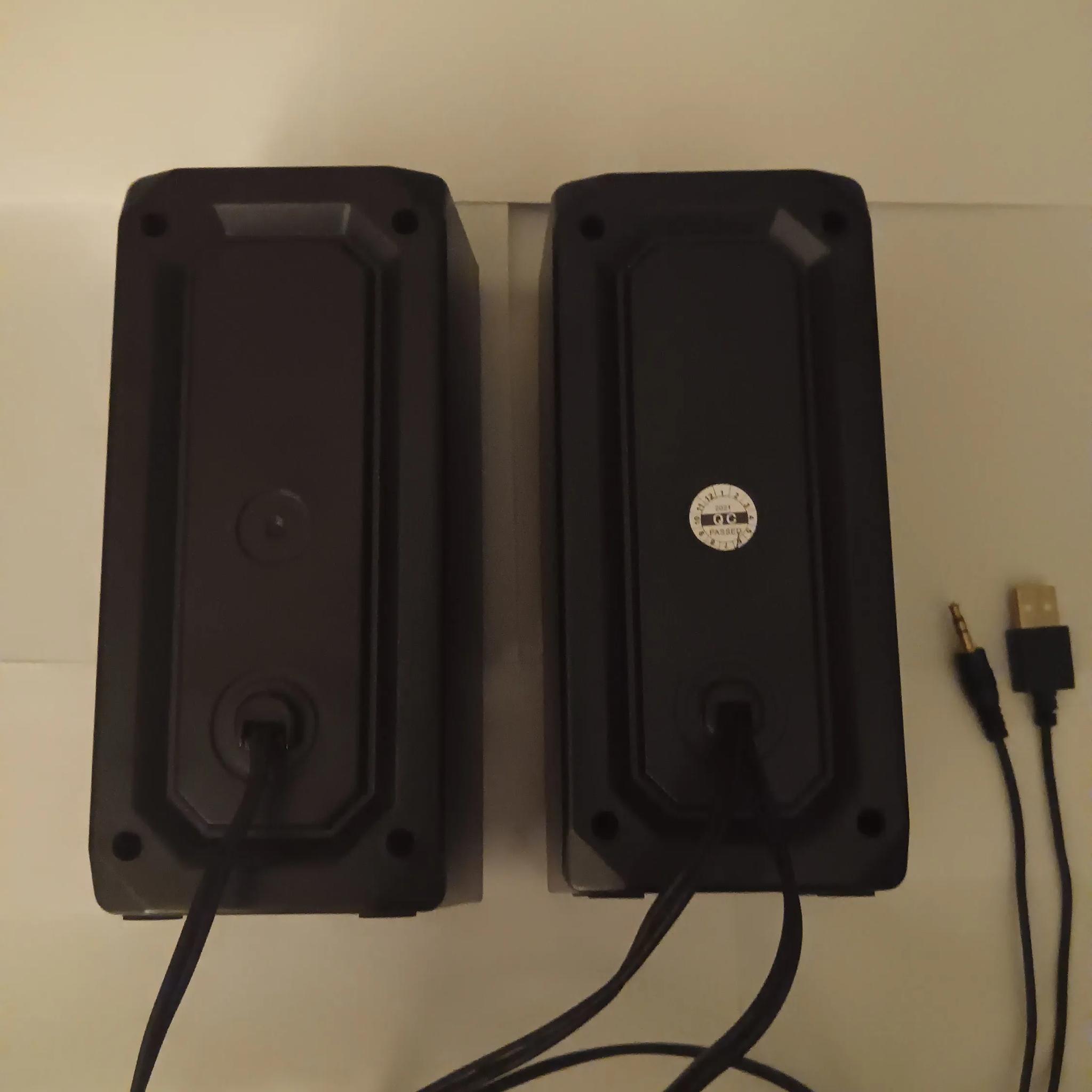 Redragon GS520 RGB Desktop Speakers