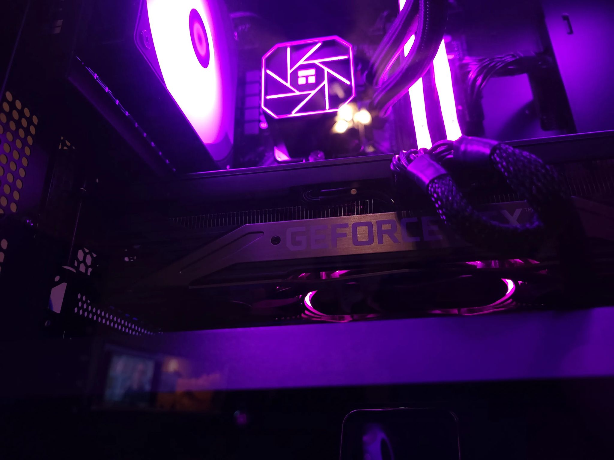 RTX 3070 / Ryzen 7 5700X