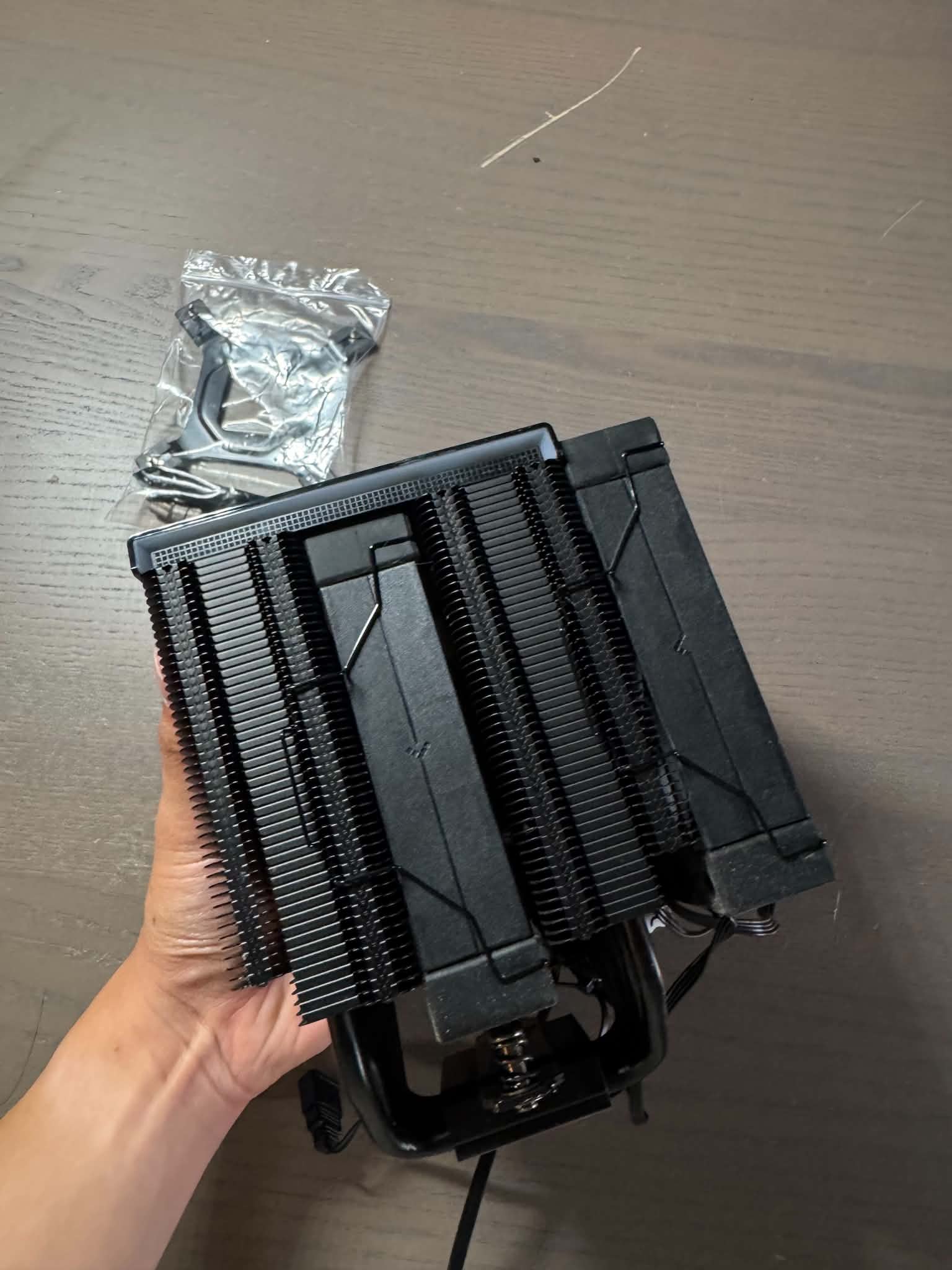 Deepcool AK620 DIGITAL Dual Tower CPU Cooler w/ Status Display 120mm LGA1700