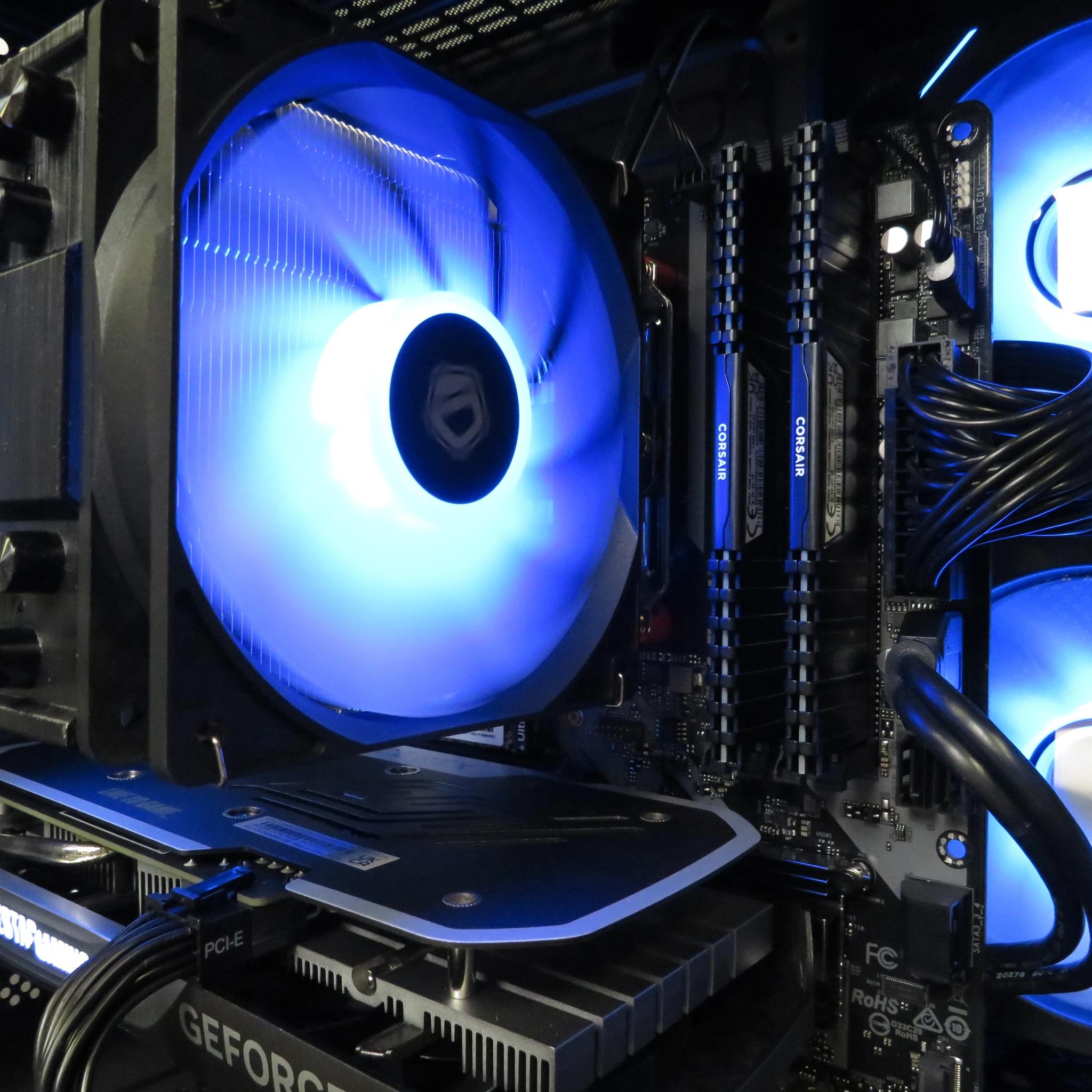 A Great Gamer: Ryzen 5 5600X + RTX 4060 + 32 GB DDR4 RAM + 1 TB SSD