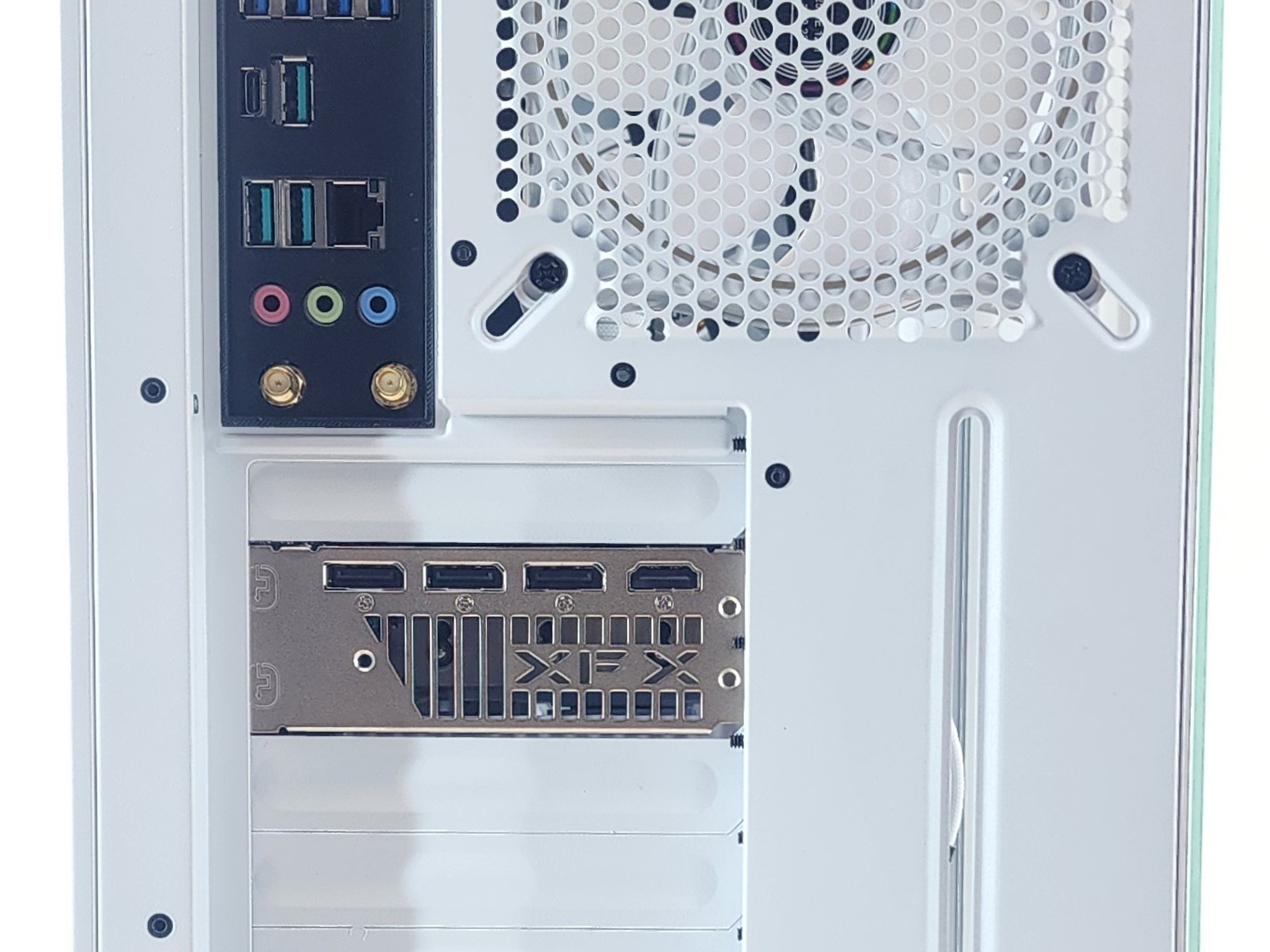 Gaming PC Ryzen 7 9700X 32GB RAM 1TB SSD RX 7800 XT 16GB Windows 11 Computer