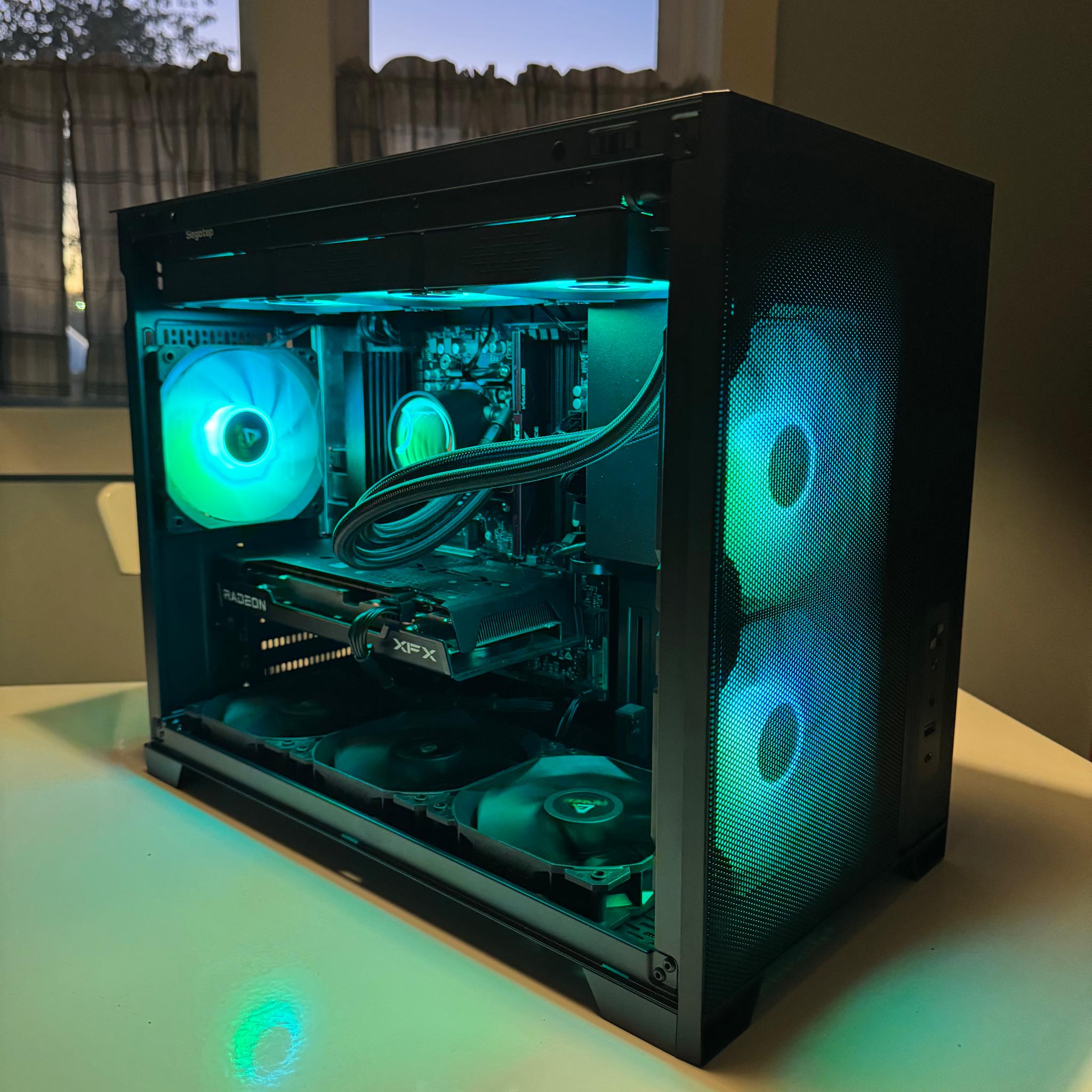 EmberStrike | Custom Gaming PC | RX 7600 - R5 8700F- 16GB Ram - 1TB SSD