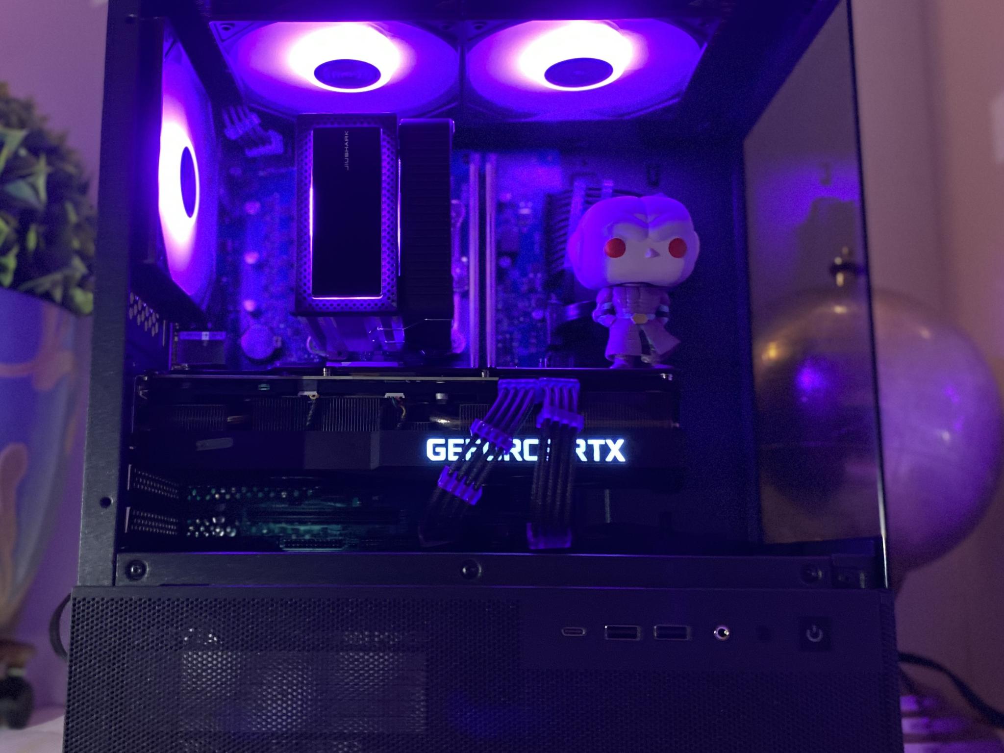 Hit🟣⚡️ RTX 3080⚫️ INTEL 13TH GEN⚫️ 32GB RAM⚫️ 1.5TB NVMe/SSD⚫️ Windows 11(Activated)