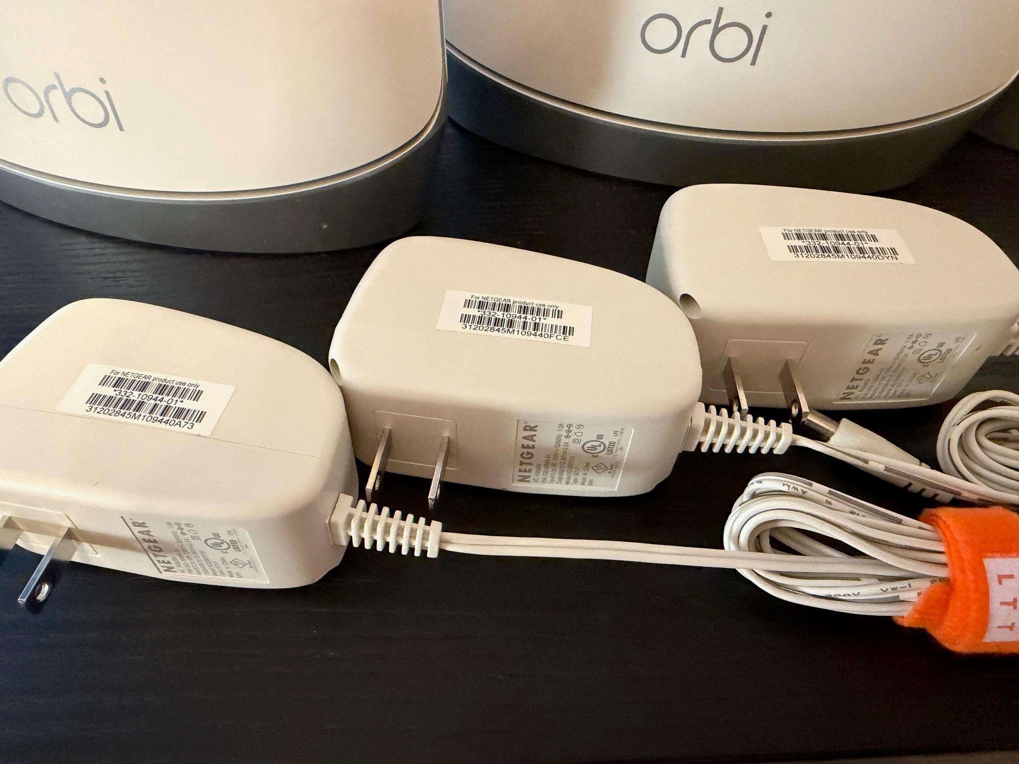 Orbi RBK-753 Whole Home Mesh Wifi 6 System w/2 Satellites up to ~7500 Sq Ft