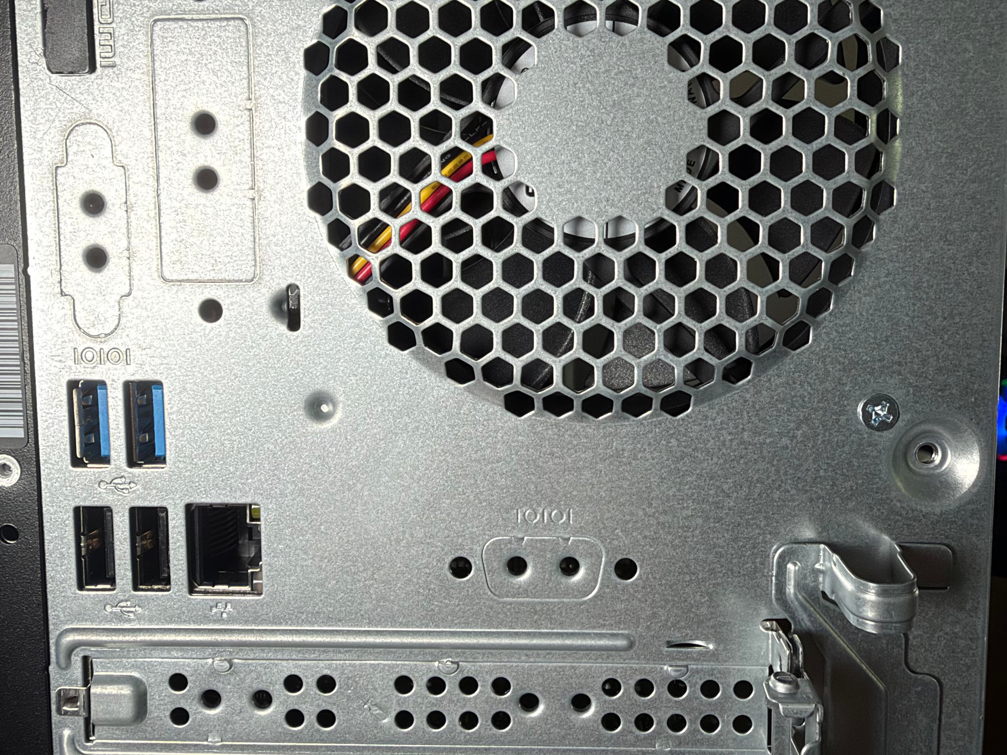 ⚖️Balanced Gaming Beast⚖️Ryzen 7 5700G | 32GB RAM | 1TB NVMe | RTX 3050 | Wi-Fi | Windows 11