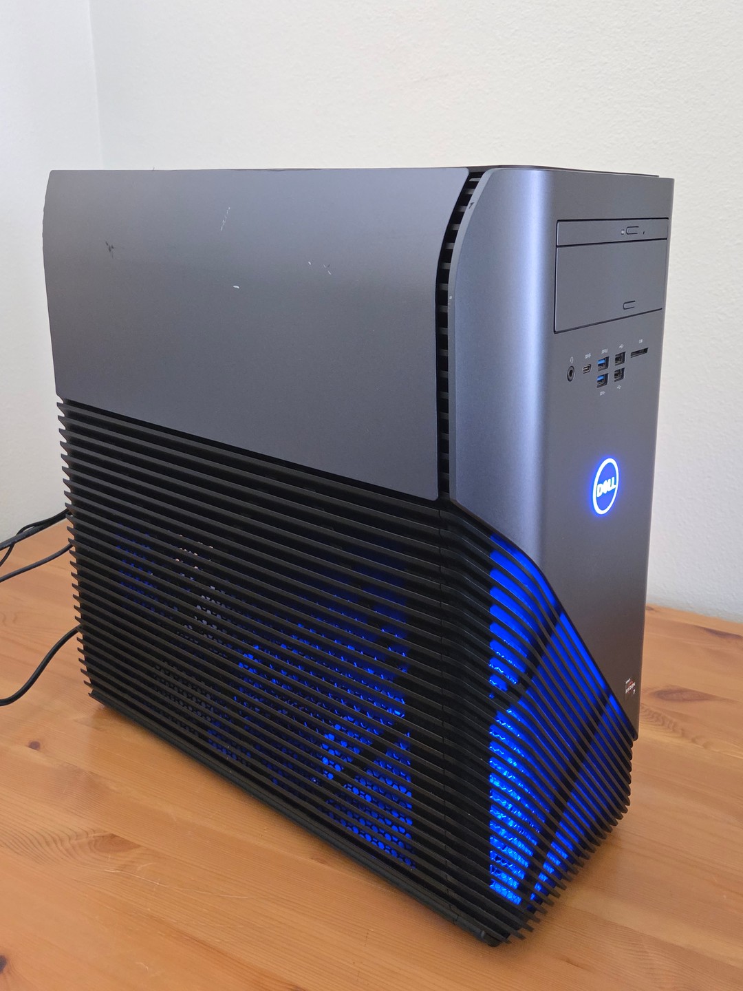 Budget Gaming Powerhouse! Ryzen 7 1800X, RX580 8GB, 16GB Ram | Jawa