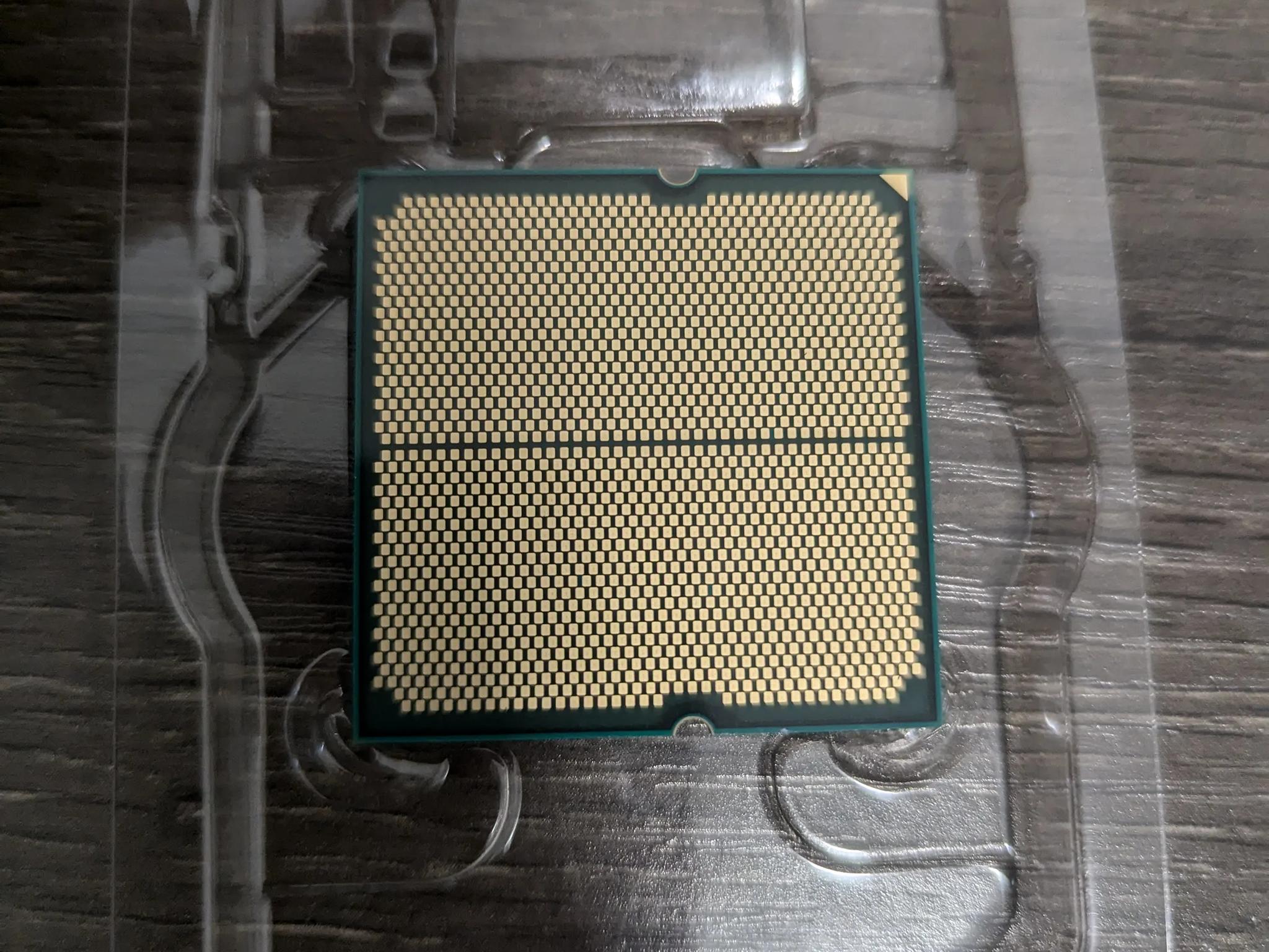 Ryzen 9 7900X